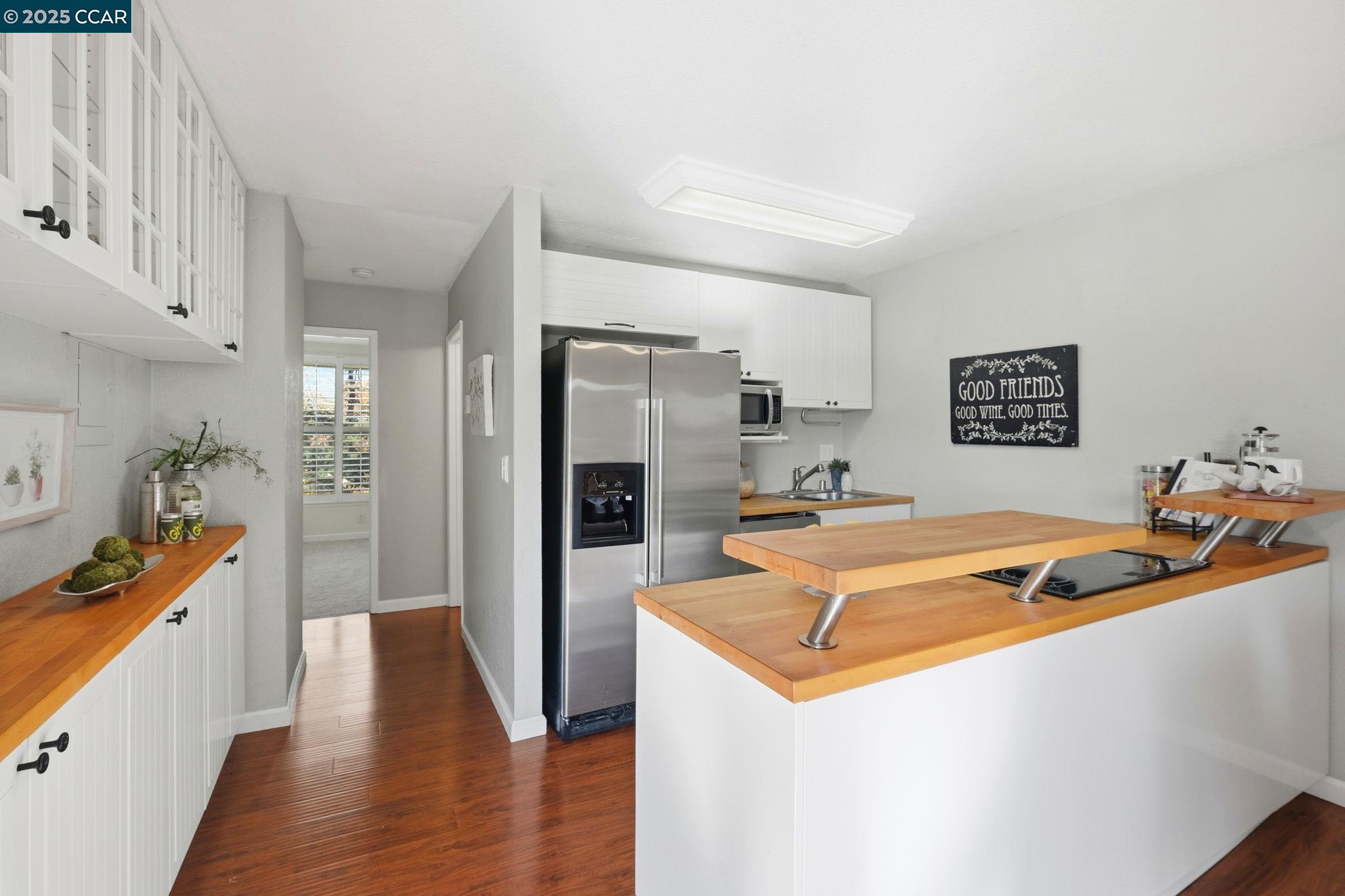 Photo #6: 41119249 Listing: Photo #6