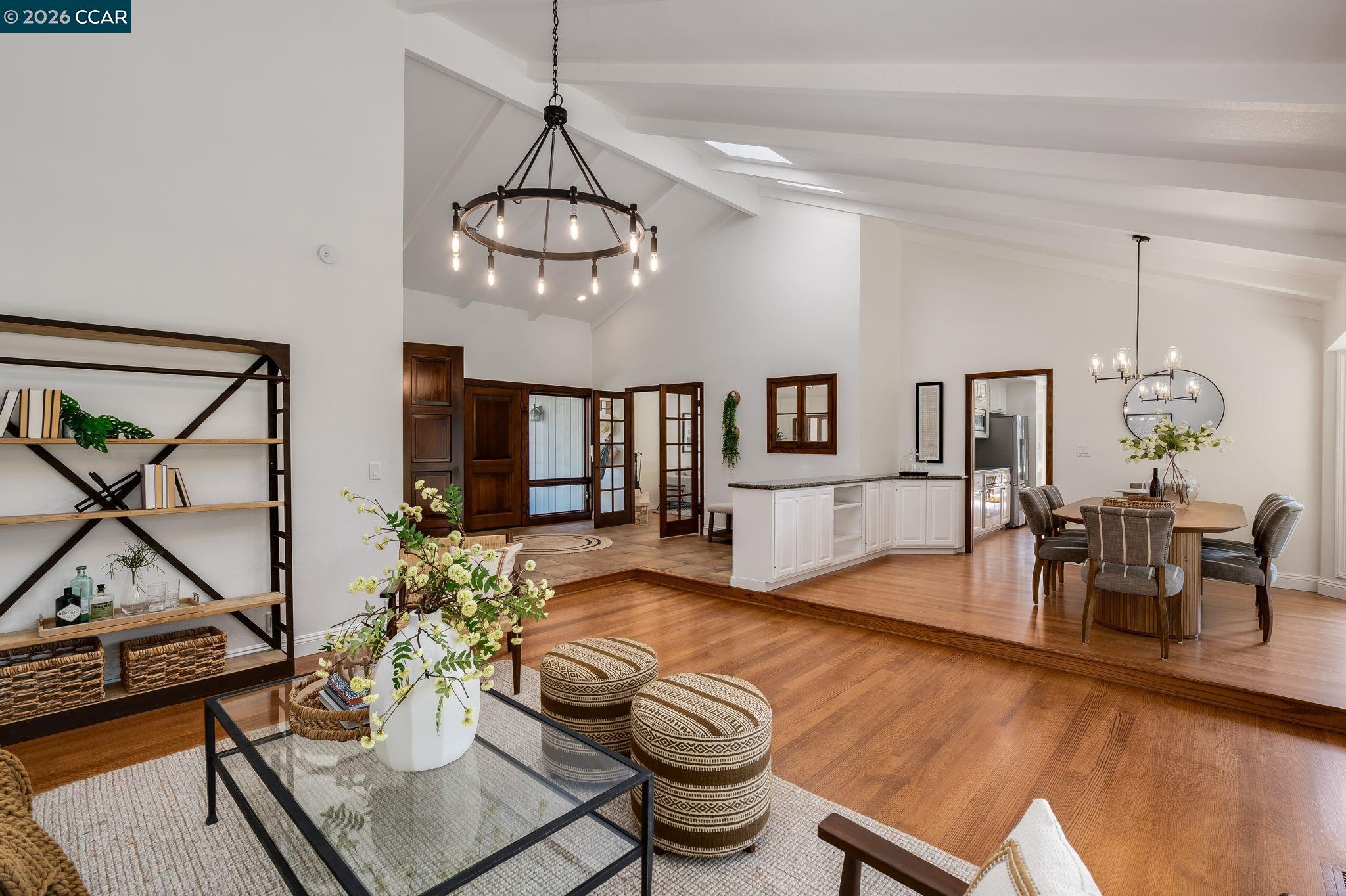 Detail Gallery Image 15 of 60 For 254 Joseph Lane, Pleasanton,  CA 94588 - 4 Beds | 2/1 Baths