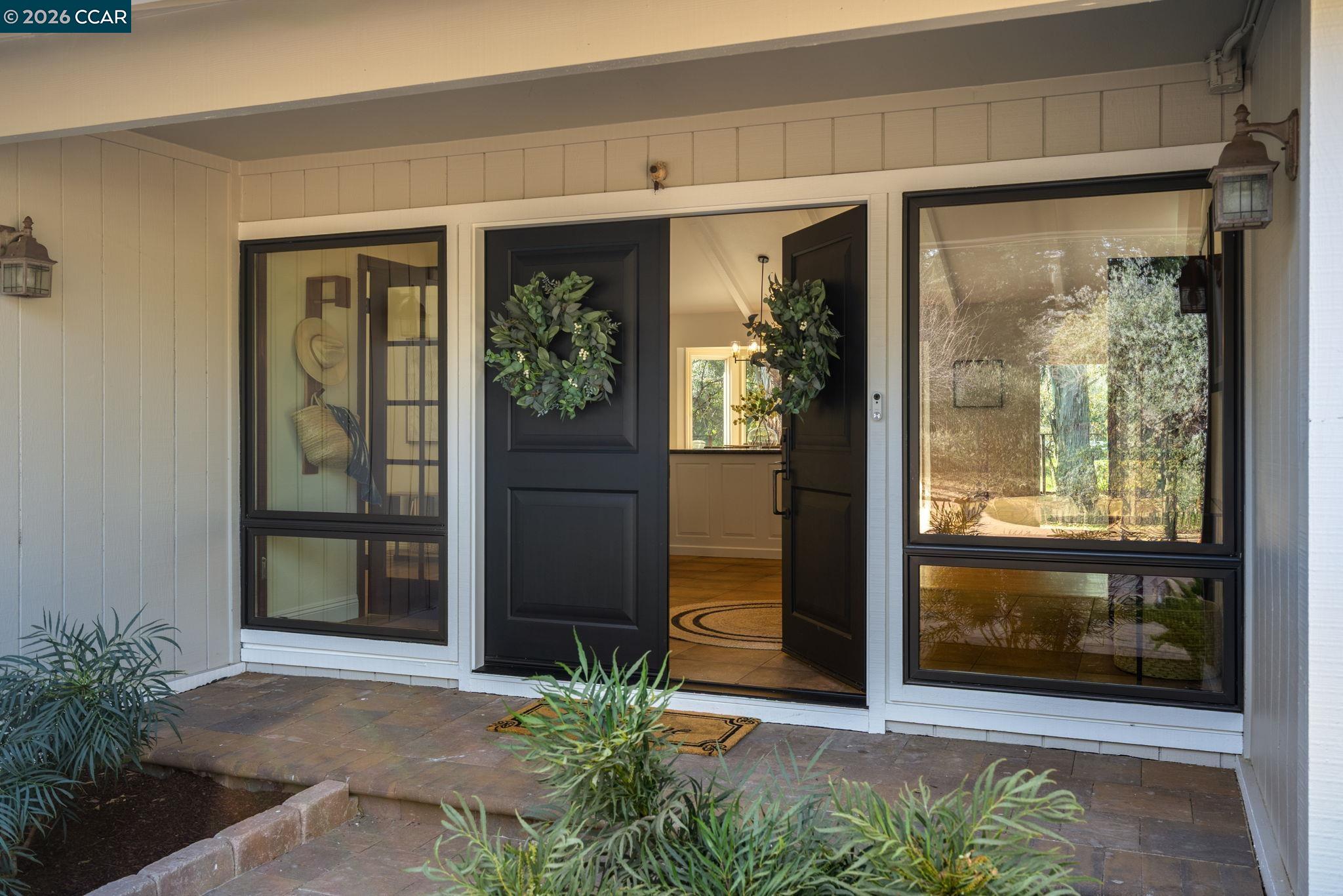 Detail Gallery Image 9 of 60 For 254 Joseph Lane, Pleasanton,  CA 94588 - 4 Beds | 2/1 Baths