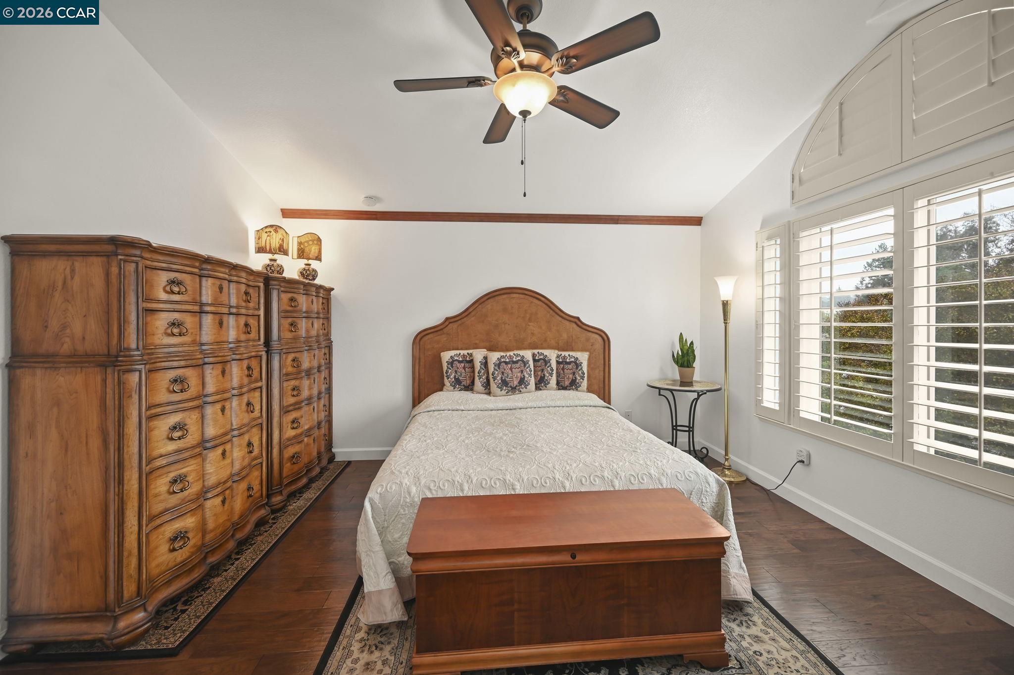 Detail Gallery Image 17 of 34 For 415 Orchard View Ave, Martinez,  CA 94553 - 3 Beds | 2/1 Baths