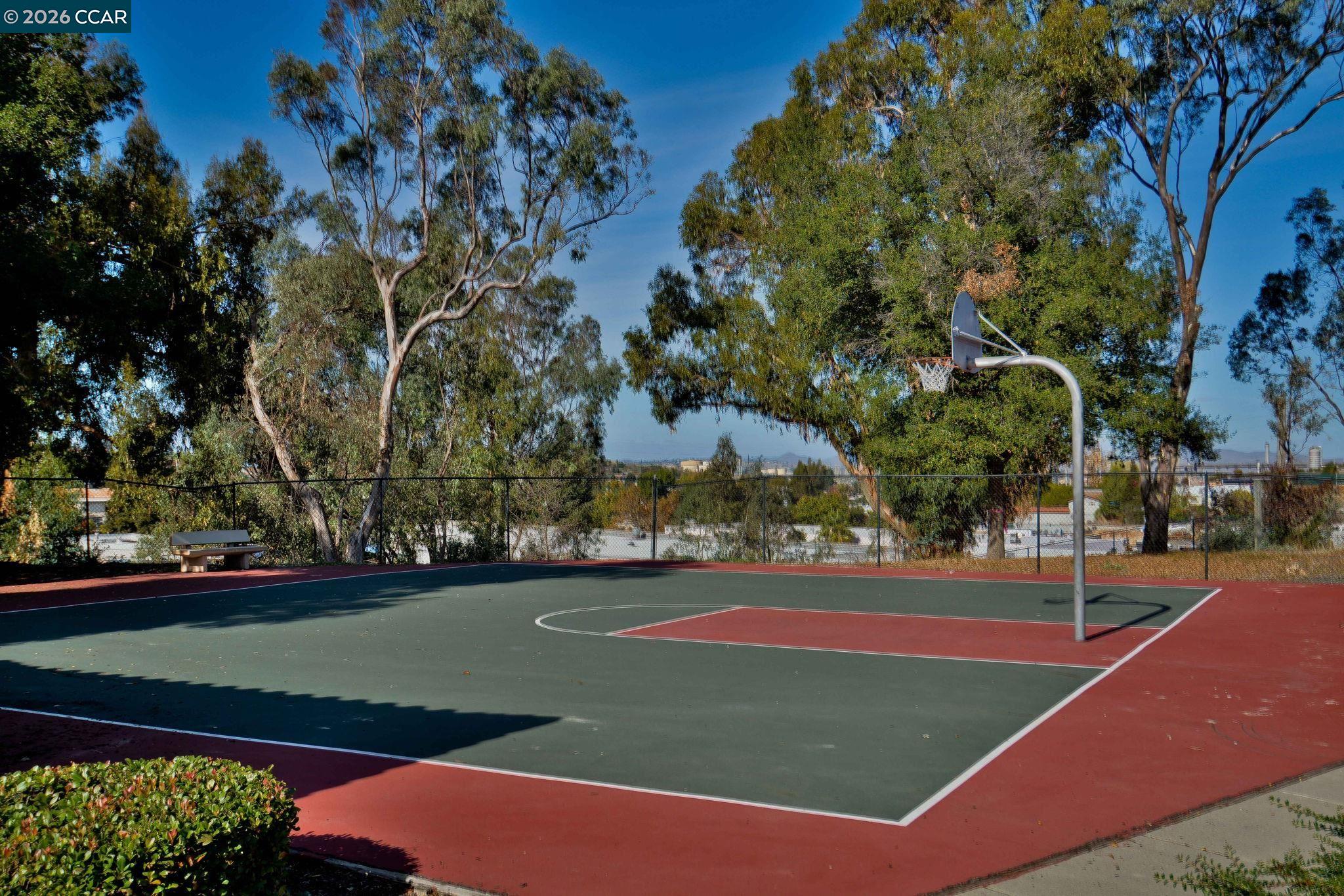 Detail Gallery Image 30 of 34 For 415 Orchard View Ave, Martinez,  CA 94553 - 3 Beds | 2/1 Baths