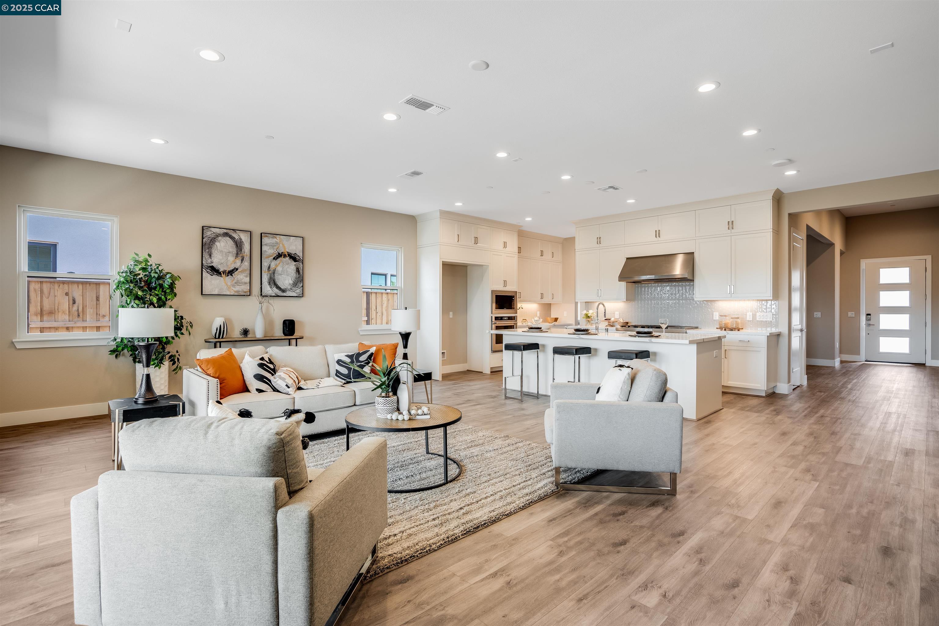 Detail Gallery Image 7 of 39 For 3137 Phoenix Ave, Tracy,  CA 95377 - 3 Beds | 2/1 Baths