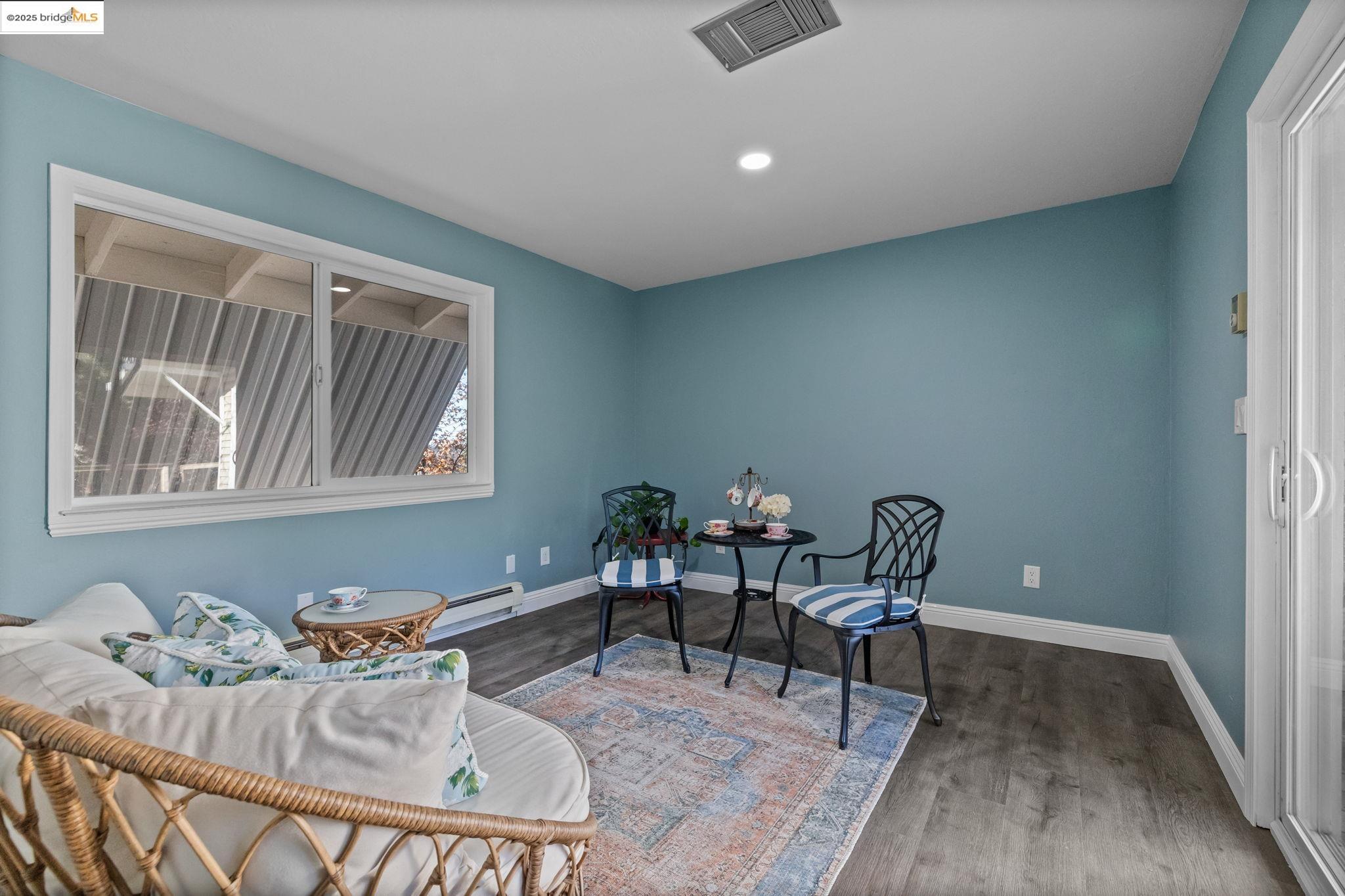 Detail Gallery Image 24 of 58 For 20330 Westview Dr, Tuolumne,  CA 95379 - 4 Beds | 2 Baths