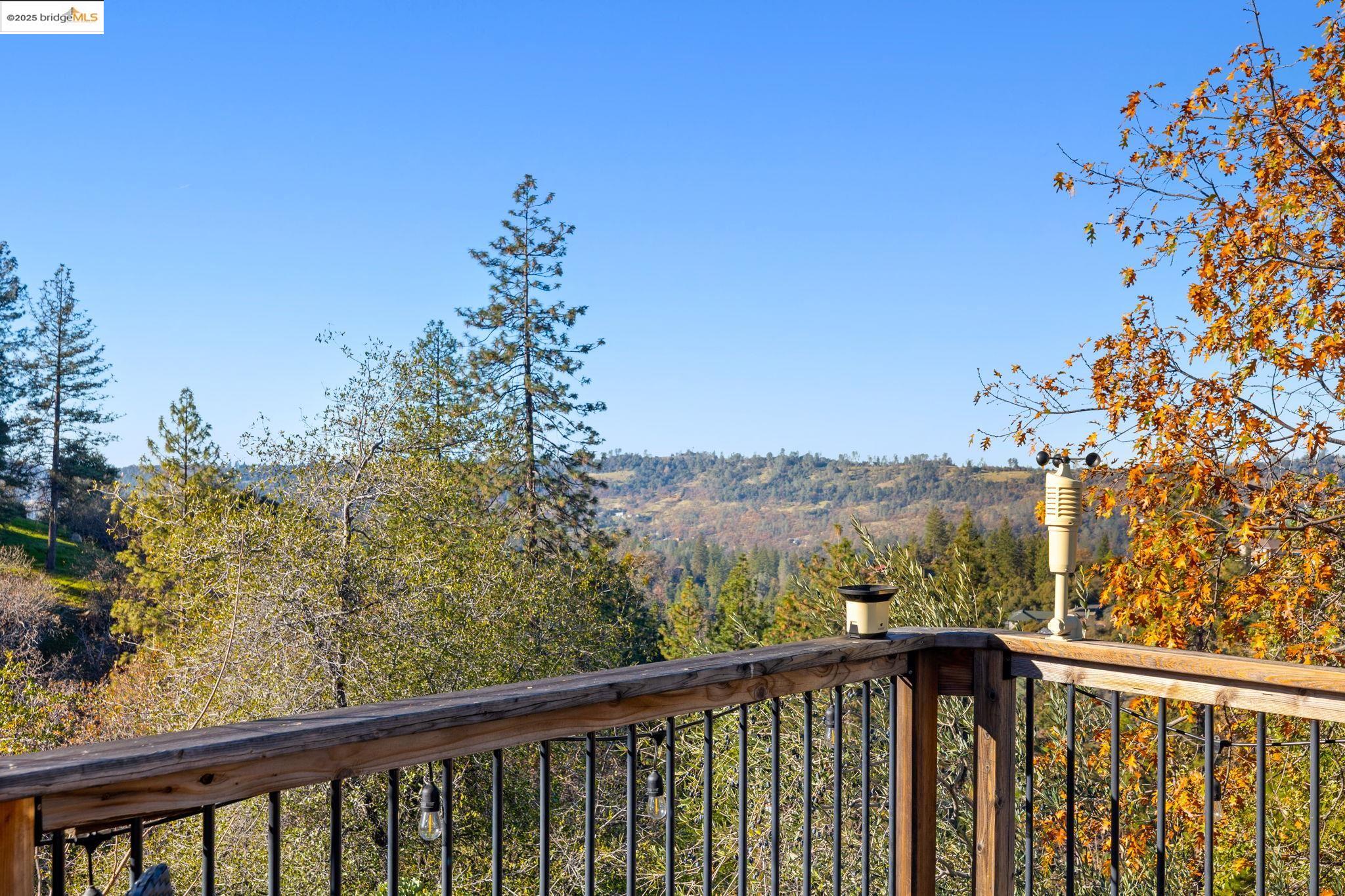 Detail Gallery Image 31 of 58 For 20330 Westview Dr, Tuolumne,  CA 95379 - 4 Beds | 2 Baths