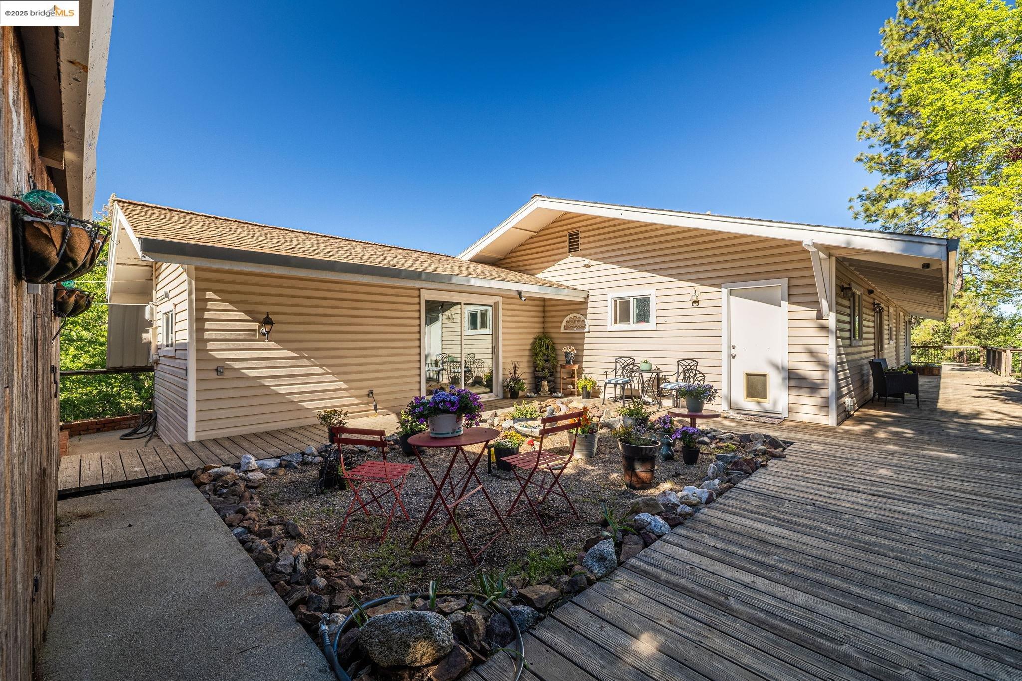 Detail Gallery Image 37 of 58 For 20330 Westview Dr, Tuolumne,  CA 95379 - 4 Beds | 2 Baths