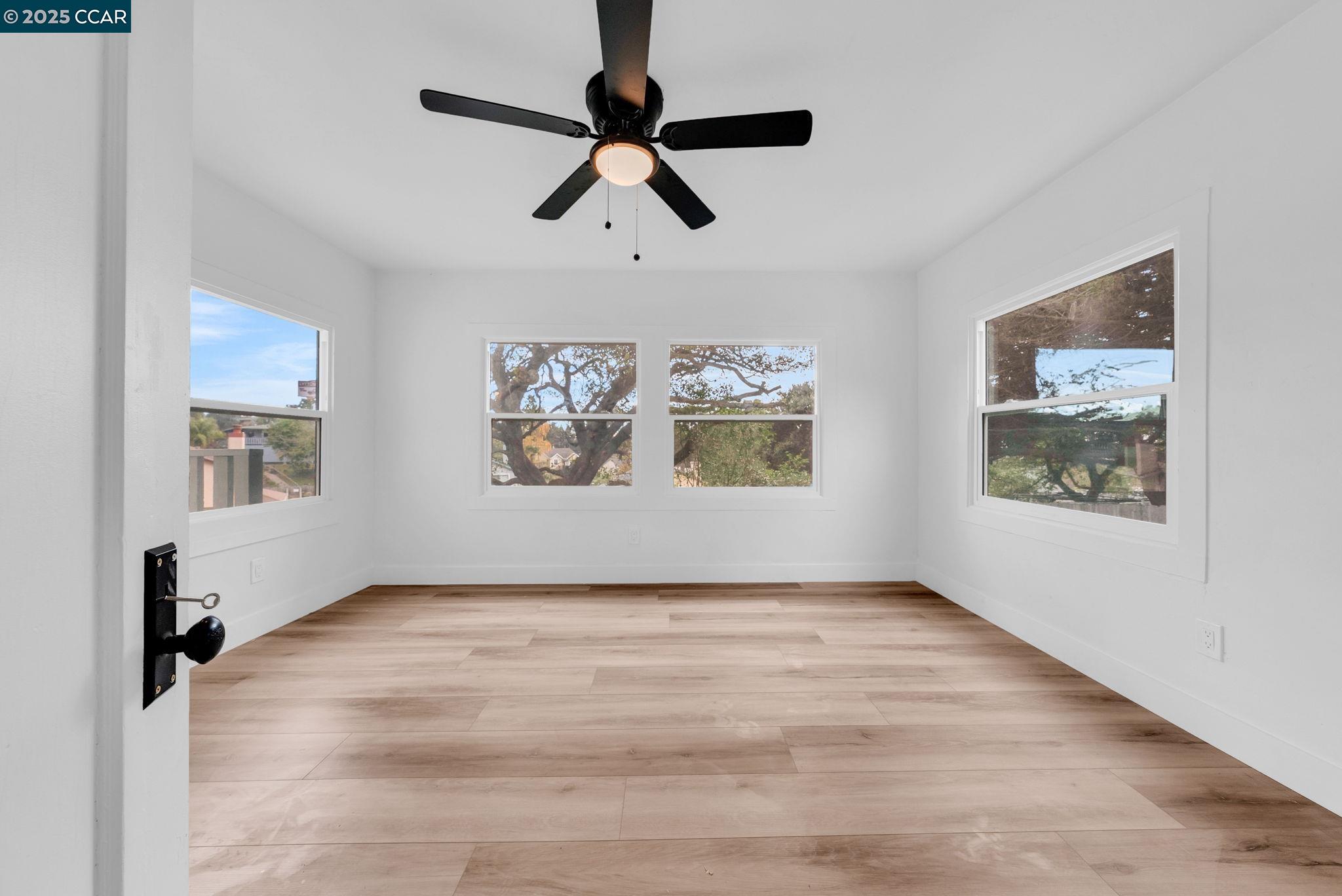 Detail Gallery Image 33 of 53 For 2699 Vale Rd, San Pablo,  CA 94806 - 3 Beds | 2 Baths