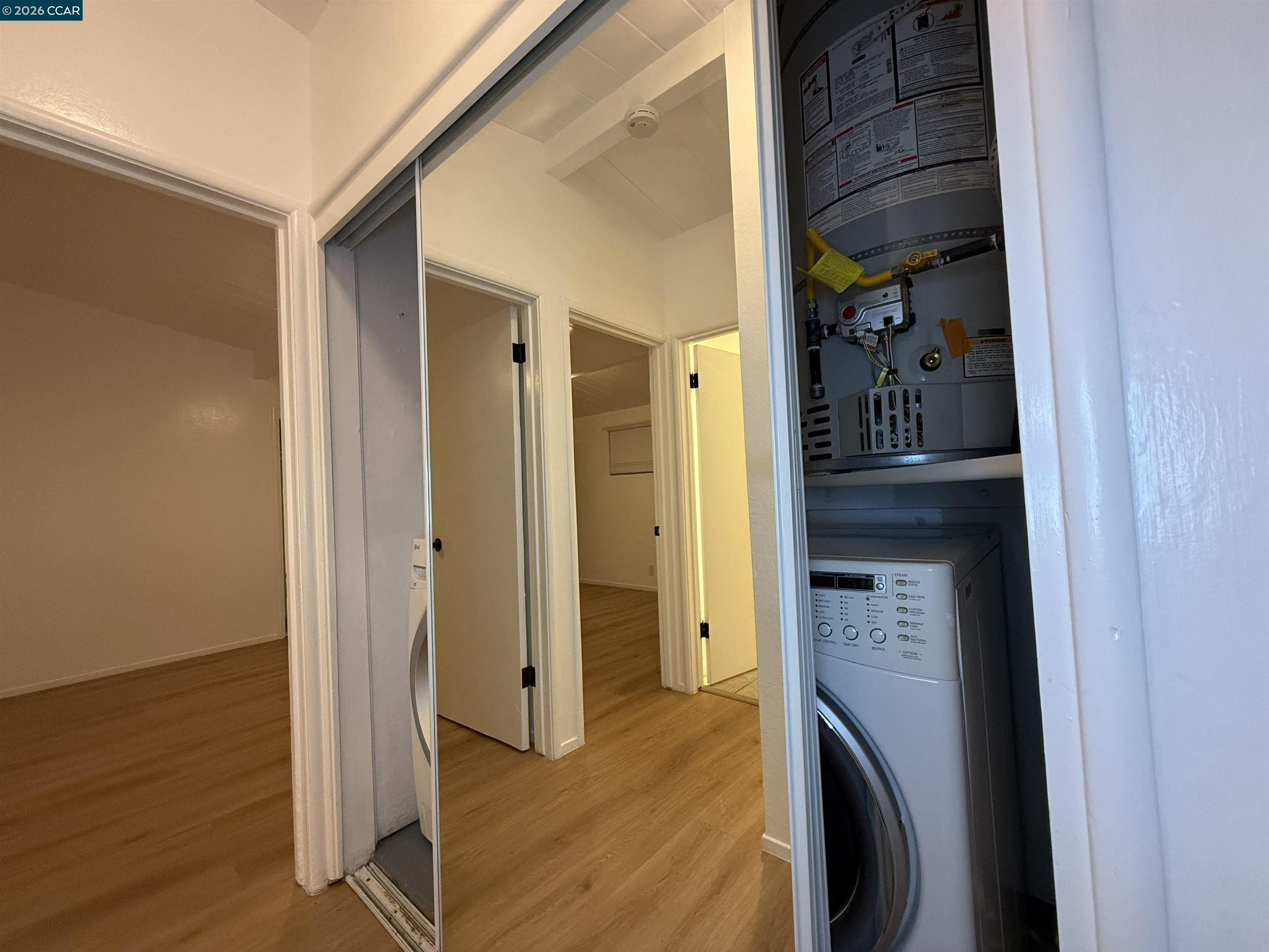 Detail Gallery Image 6 of 15 For 2875 Euclid Ave, Concord,  CA 94519 - 2 Beds | 1 Baths