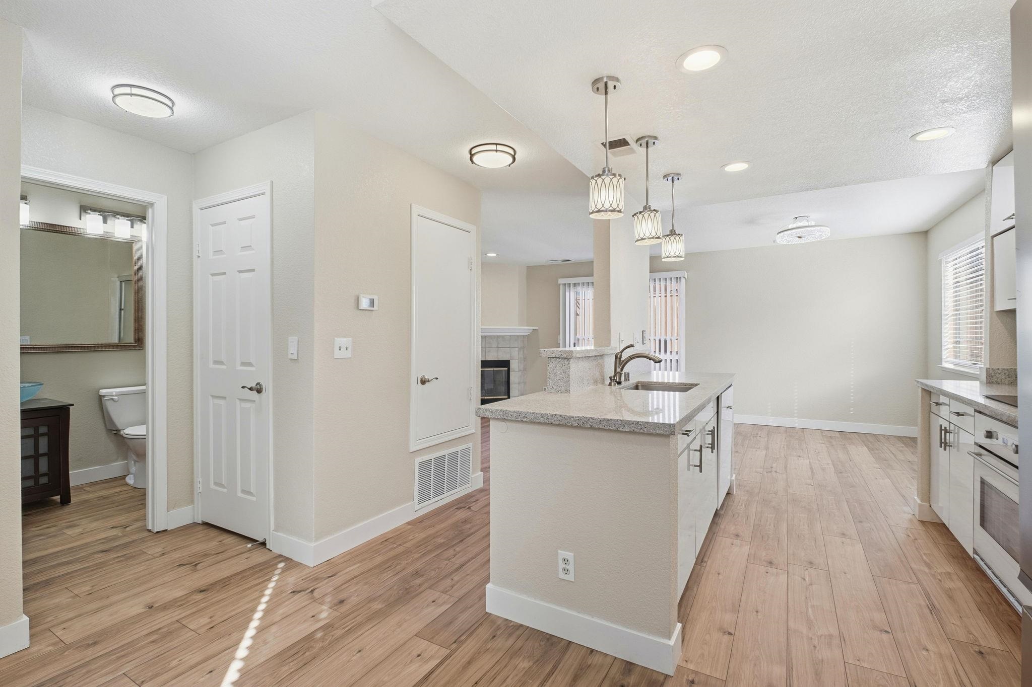 Photo #11: 41119460 Listing: Photo #11