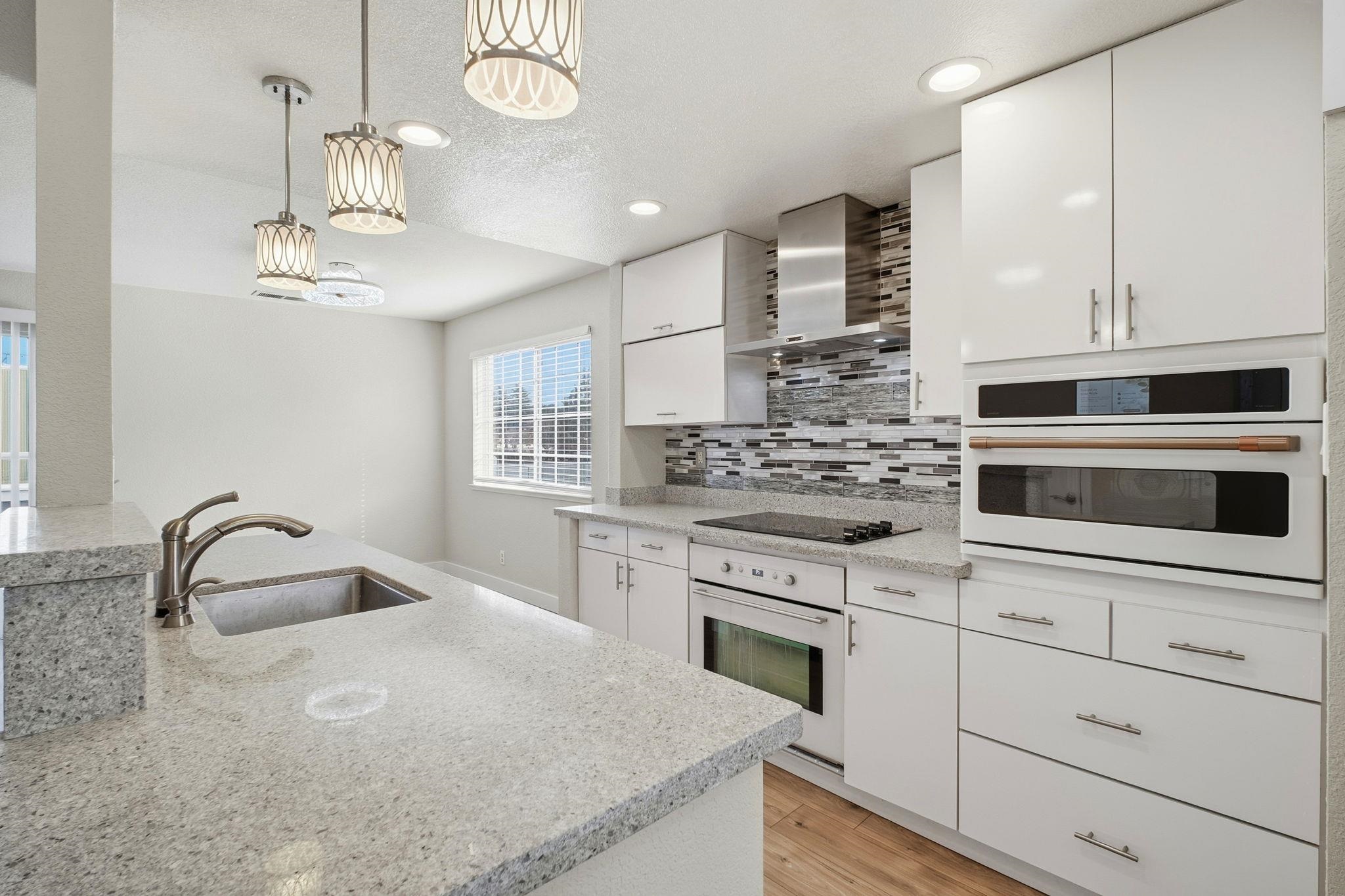 Photo #12: 41119460 Listing: Photo #12