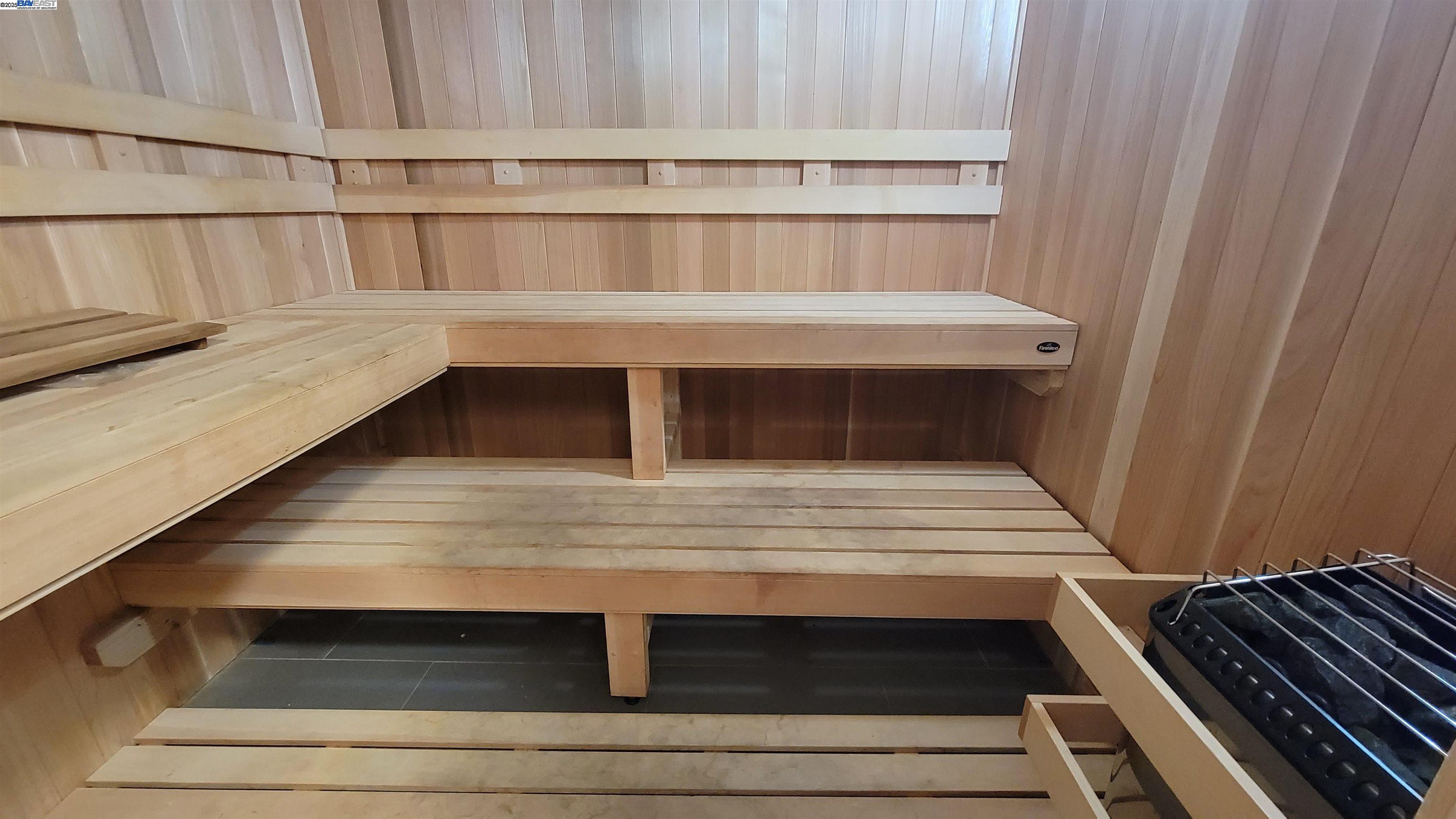 Photo #17: 41119473 Listing: Photo #17