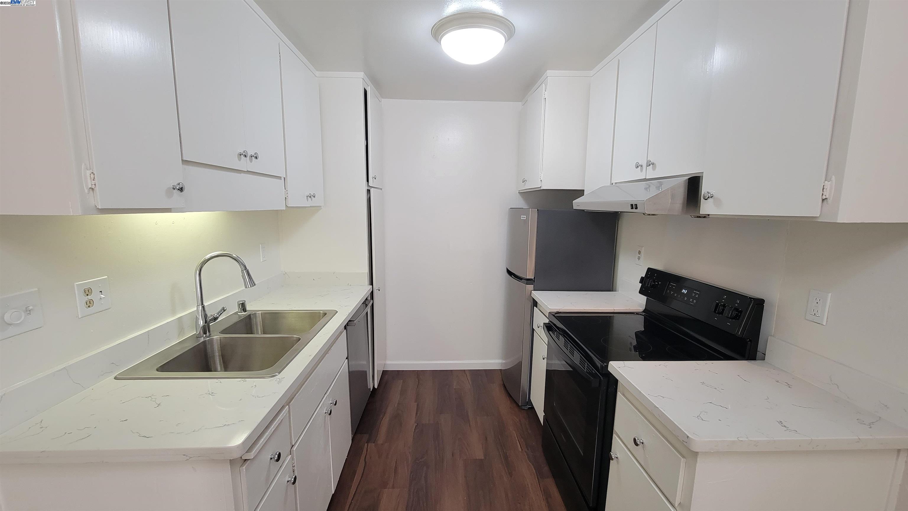 Photo #5: 41119473 Listing: Photo #5