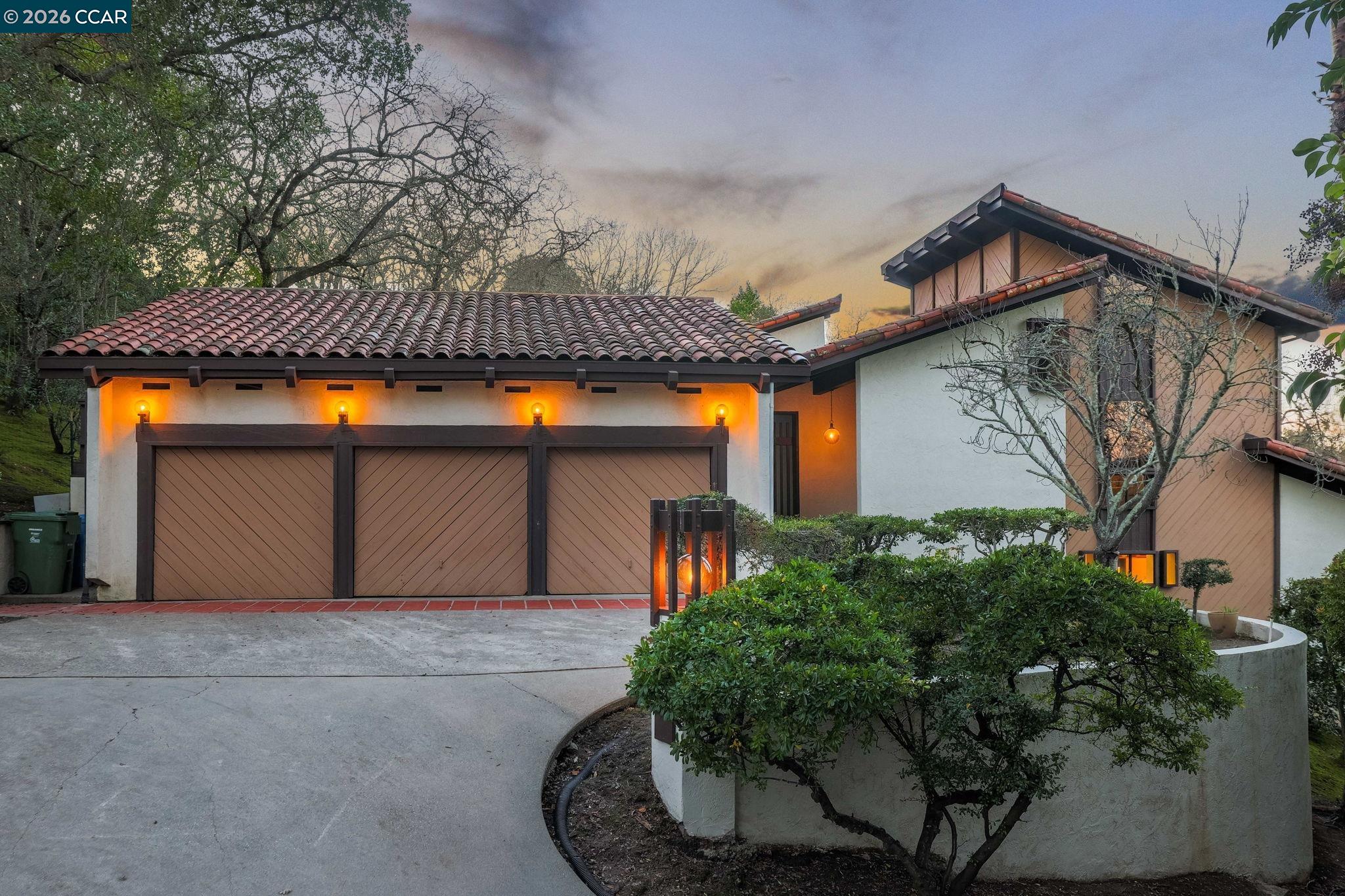 Detail Gallery Image 2 of 60 For 3912 Quail Ridge Rd, Lafayette,  CA 94549-2914 - 5 Beds | 3 Baths