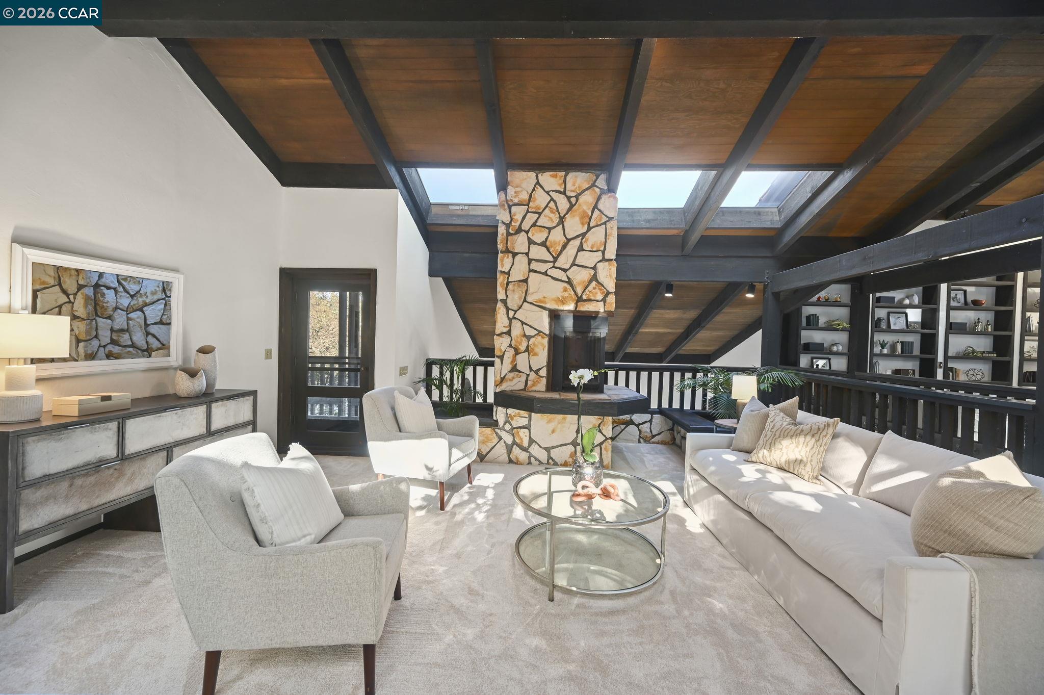 Detail Gallery Image 17 of 60 For 3912 Quail Ridge Rd, Lafayette,  CA 94549-2914 - 5 Beds | 3 Baths