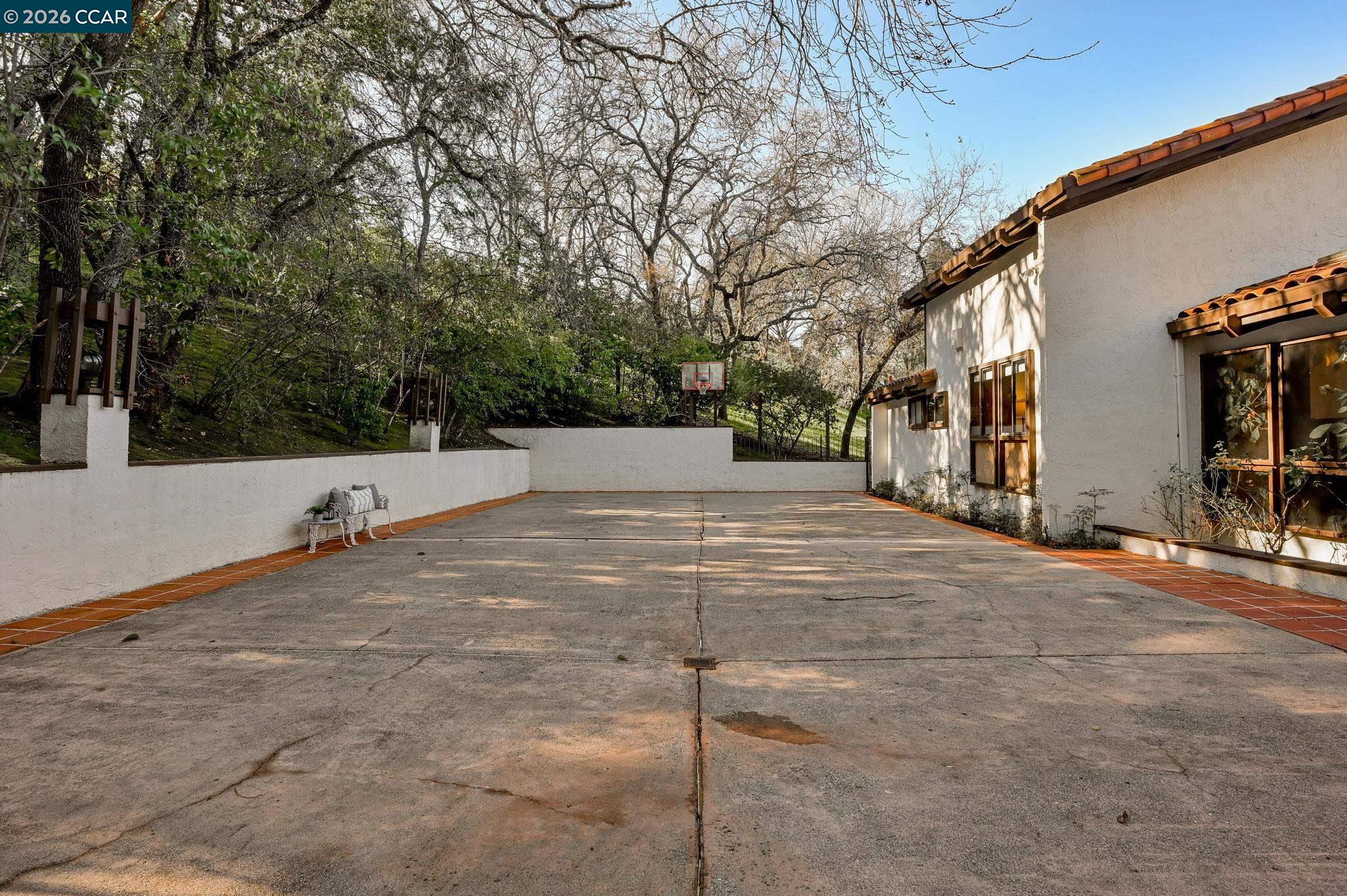 Detail Gallery Image 26 of 60 For 3912 Quail Ridge Rd, Lafayette,  CA 94549-2914 - 5 Beds | 3 Baths