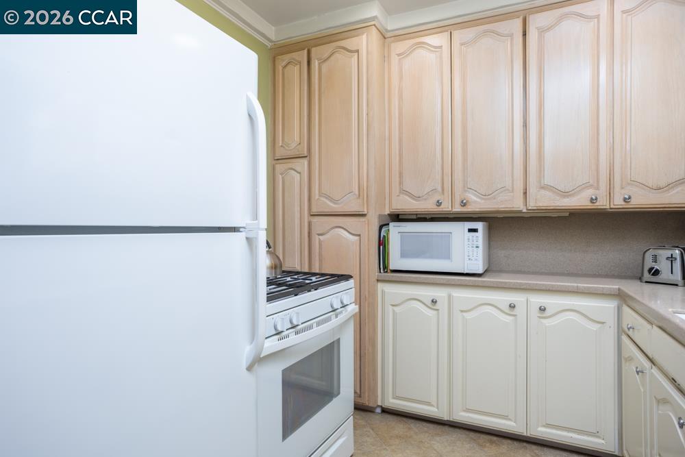 1679 Carmel Dr UNIT 1 and 2, Walnut Creek, CA, 94596