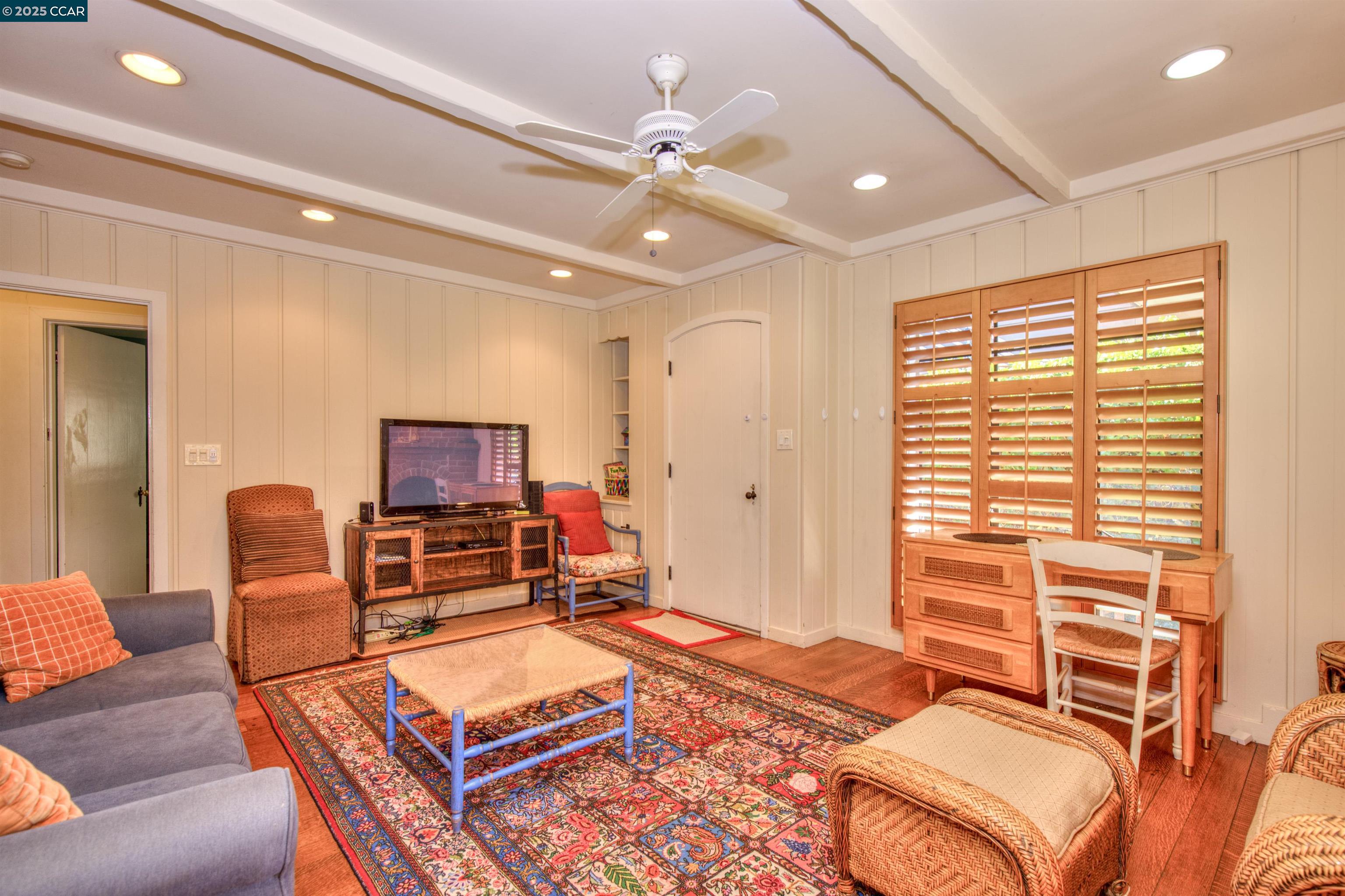 1679 Carmel Dr UNIT 1 and 2, Walnut Creek, CA, 94596