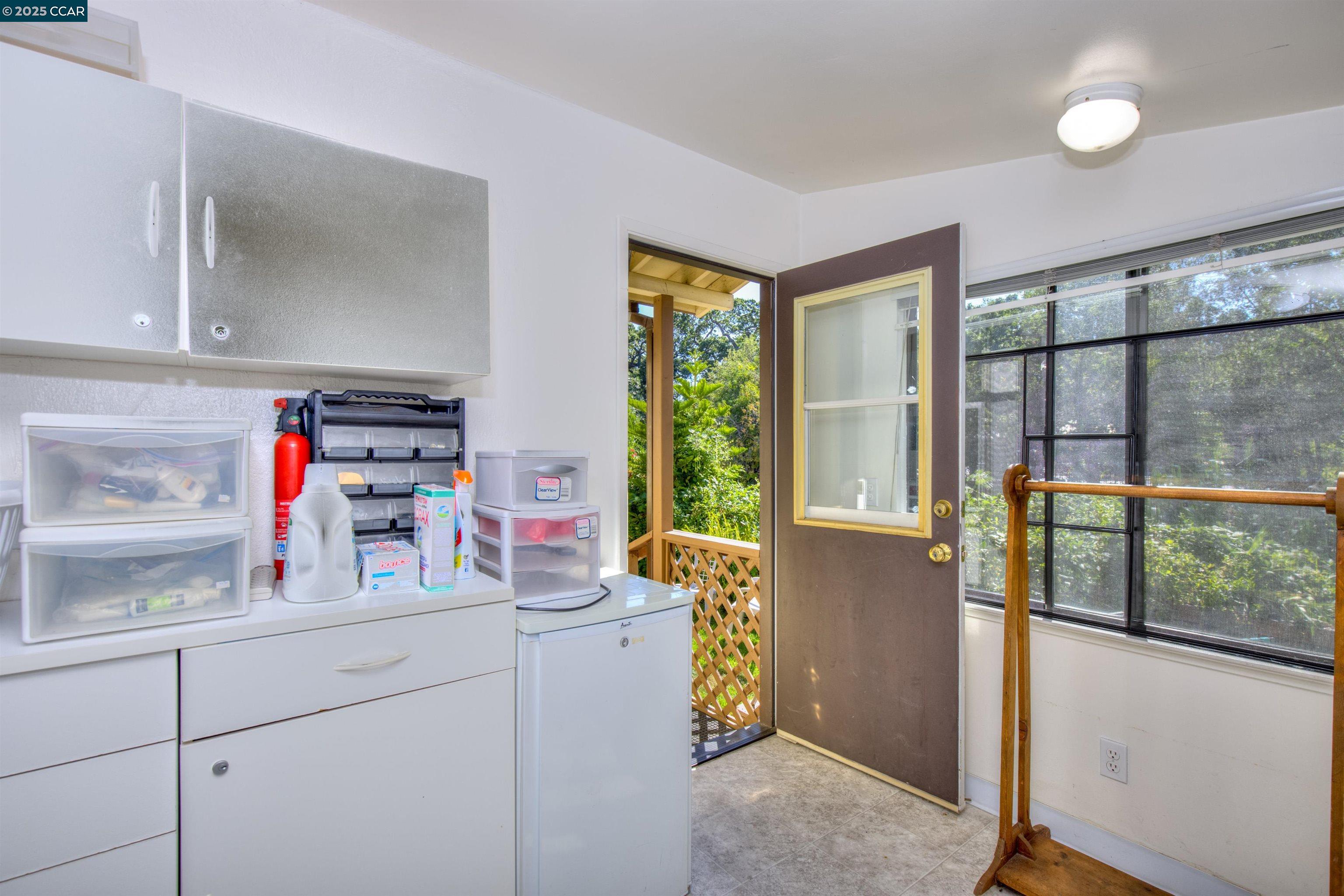 1679 Carmel Dr UNIT 1 and 2, Walnut Creek, CA, 94596