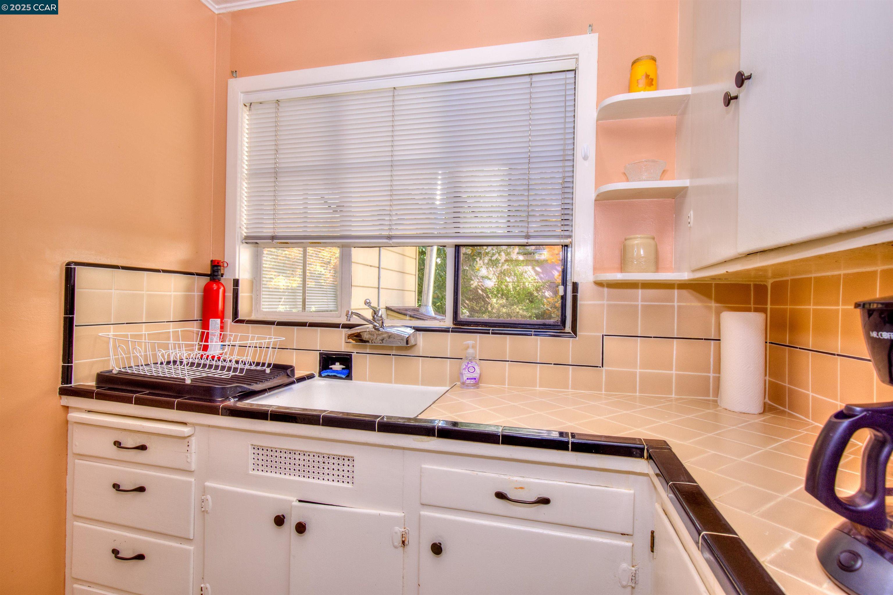 1679 Carmel Dr UNIT 1 and 2, Walnut Creek, CA, 94596