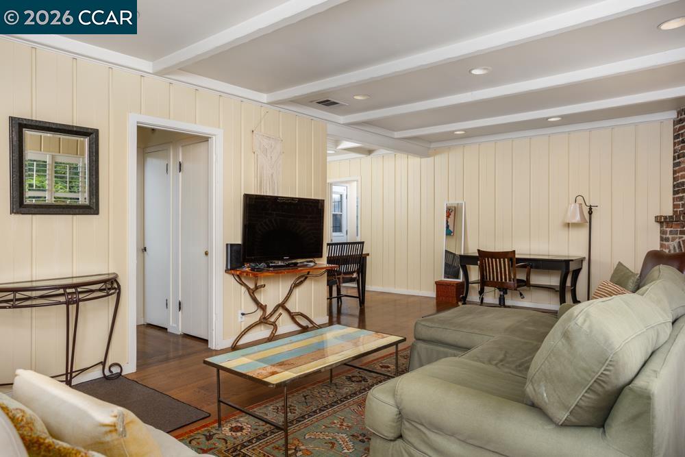 1679 Carmel Dr UNIT 1 and 2, Walnut Creek, CA, 94596