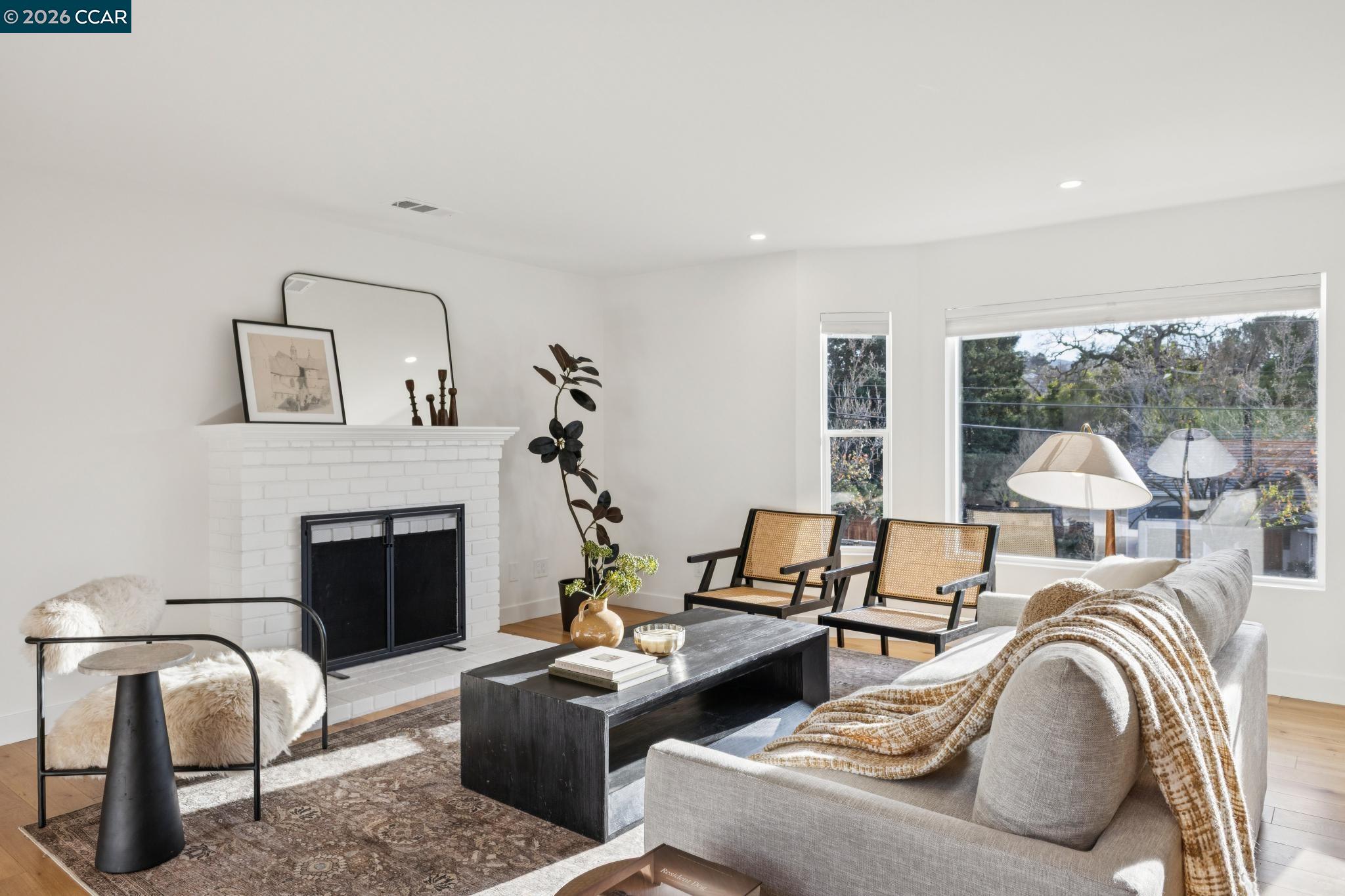 Detail Gallery Image 15 of 59 For 2216 Blackwood Dr, Walnut Creek,  CA 94596 - 3 Beds | 2/1 Baths