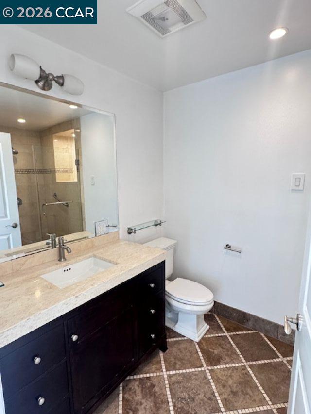 Detail Gallery Image 31 of 38 For 3651 16th, San Francisco,  CA 94114 - 4 Beds | 2 Baths