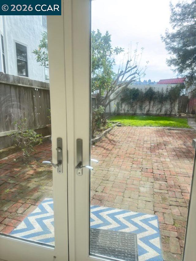 Detail Gallery Image 37 of 38 For 3651 16th, San Francisco,  CA 94114 - 4 Beds | 2 Baths