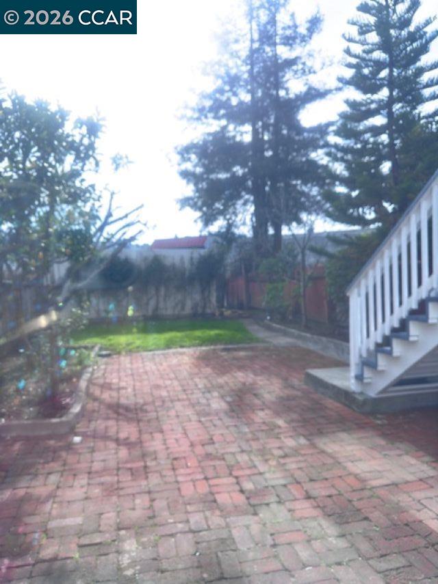 Detail Gallery Image 38 of 38 For 3651 16th, San Francisco,  CA 94114 - 4 Beds | 2 Baths