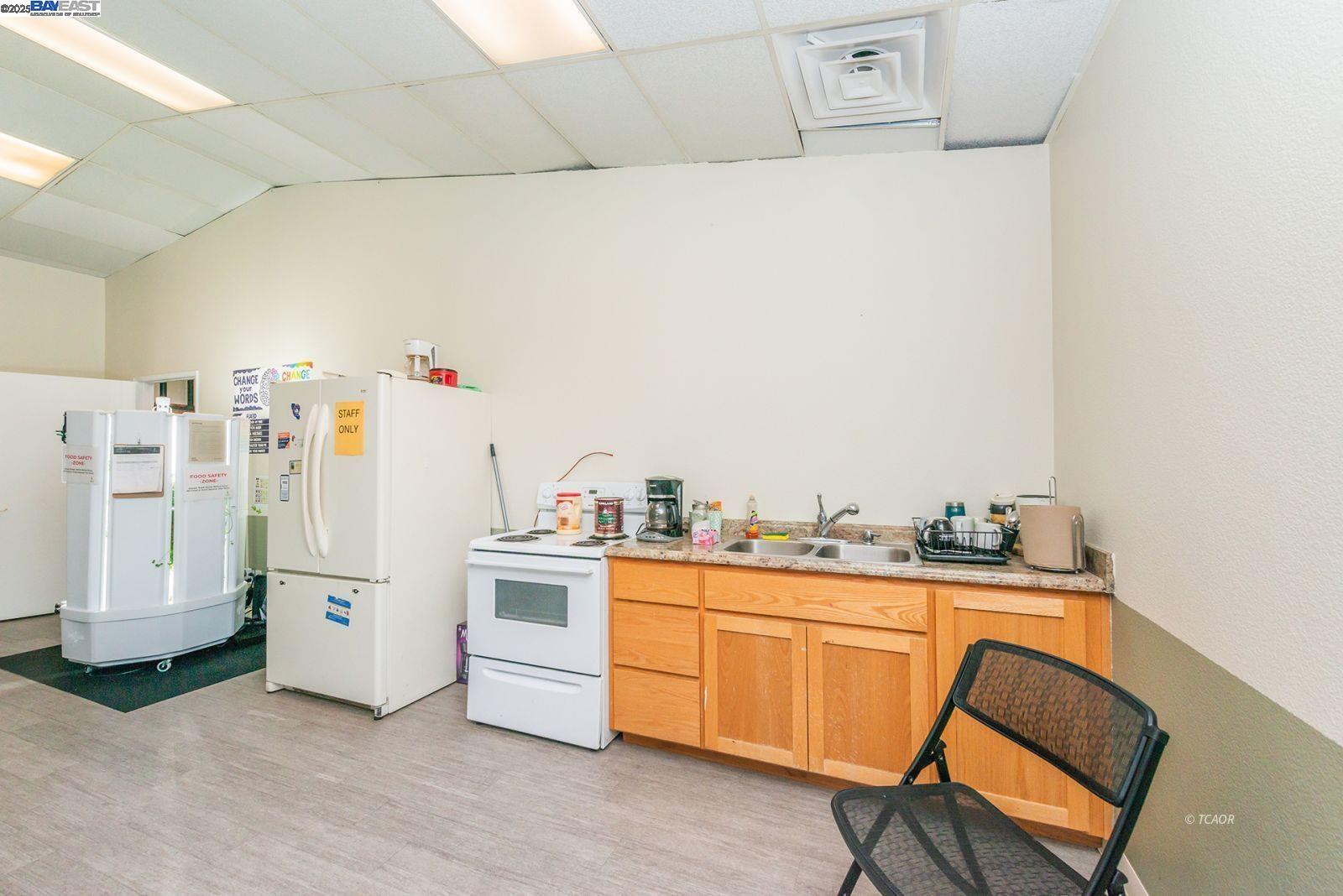 1450 Main St., Weaverville CA 96093 — photo 15