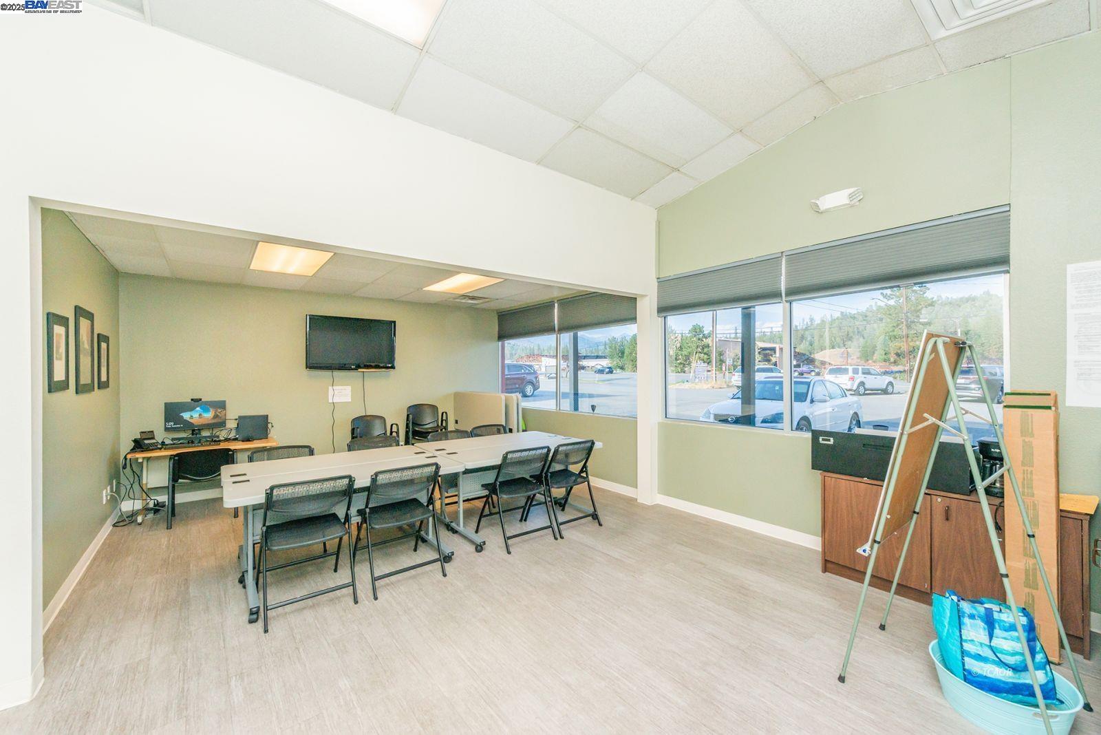 1450 Main St., Weaverville CA 96093 — photo 4
