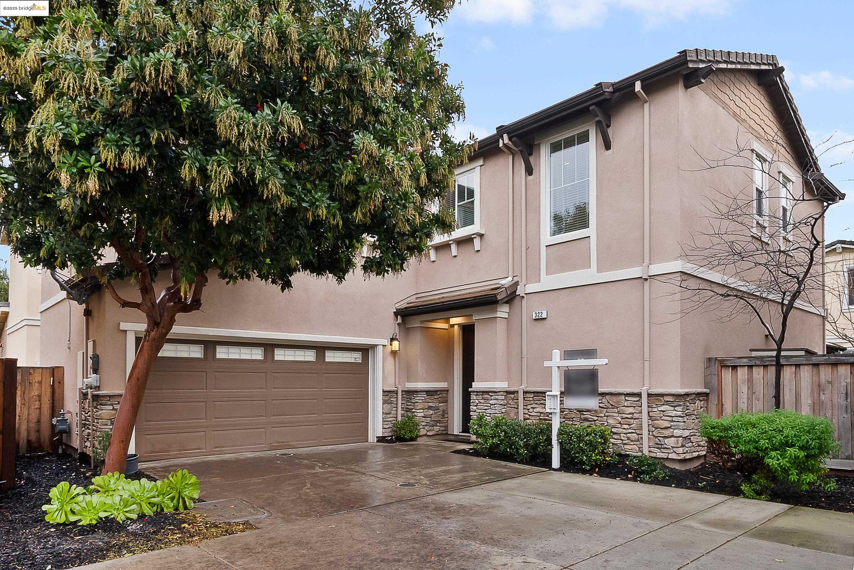 Front Image Thumbnail for EB41119581