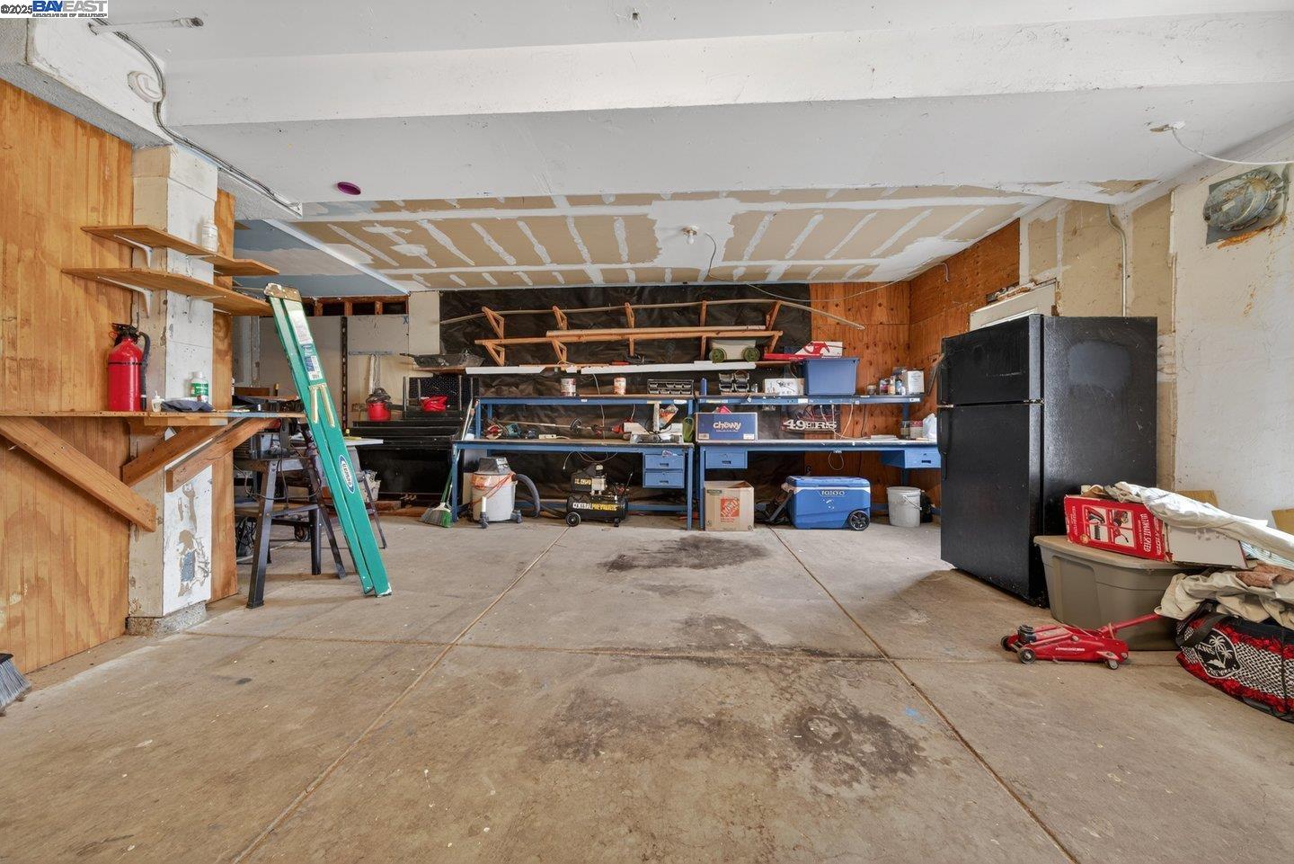 Detail Gallery Image 34 of 40 For 229 Lake Ave, Rodeo,  CA 94572 - 3 Beds | 2 Baths