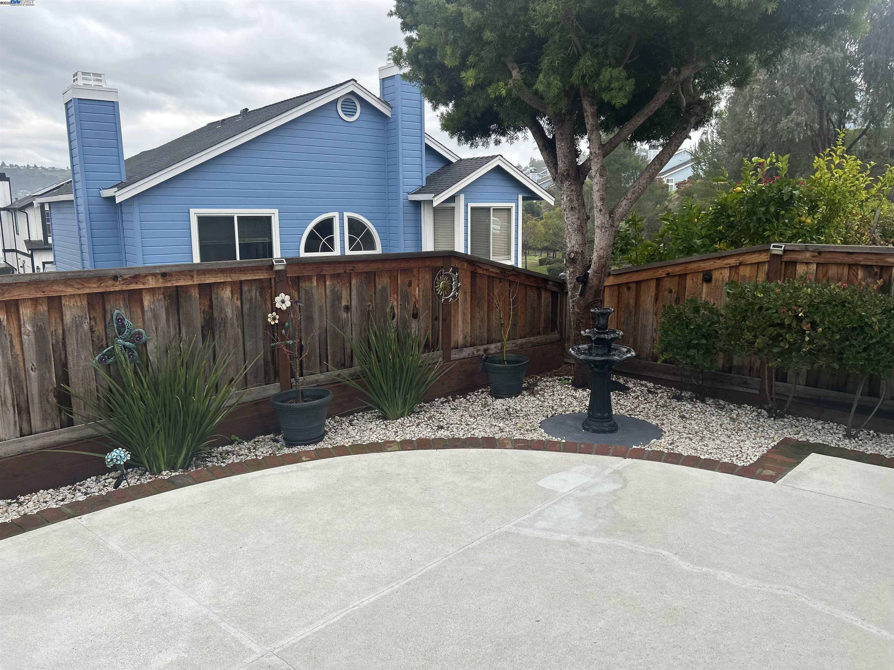 7 Cliff Walk, Vallejo, CA, 94591