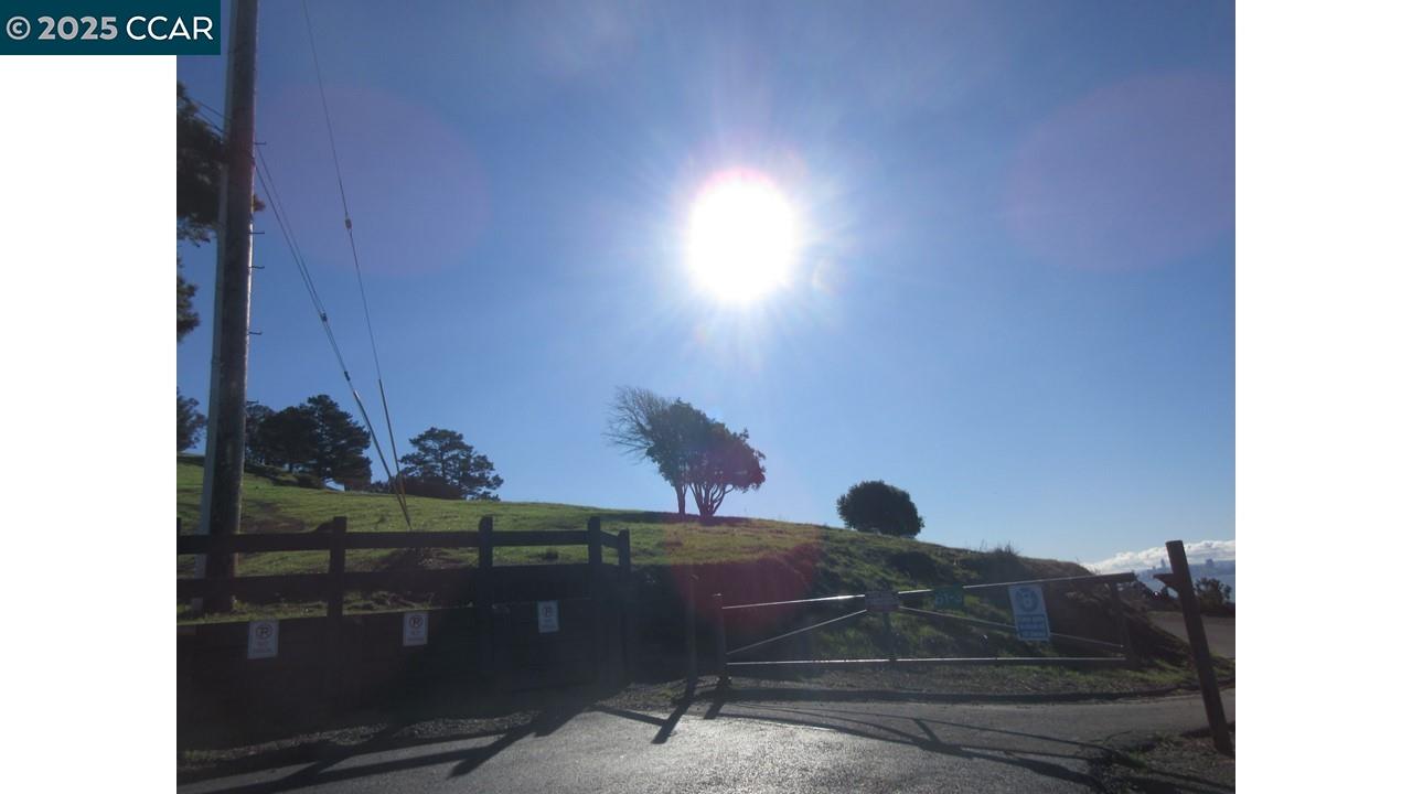 610 Grand, Alameda, CA, 94501