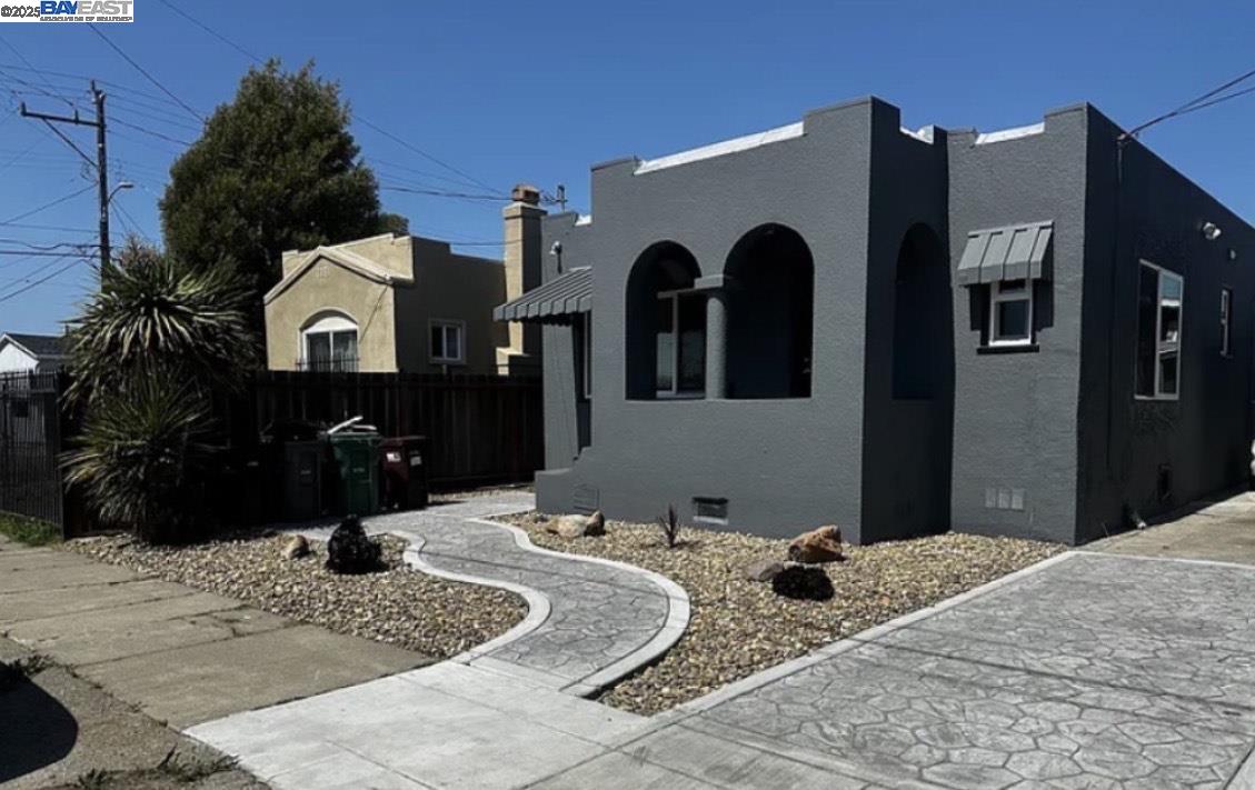 Front Image Thumbnail for BE41119659