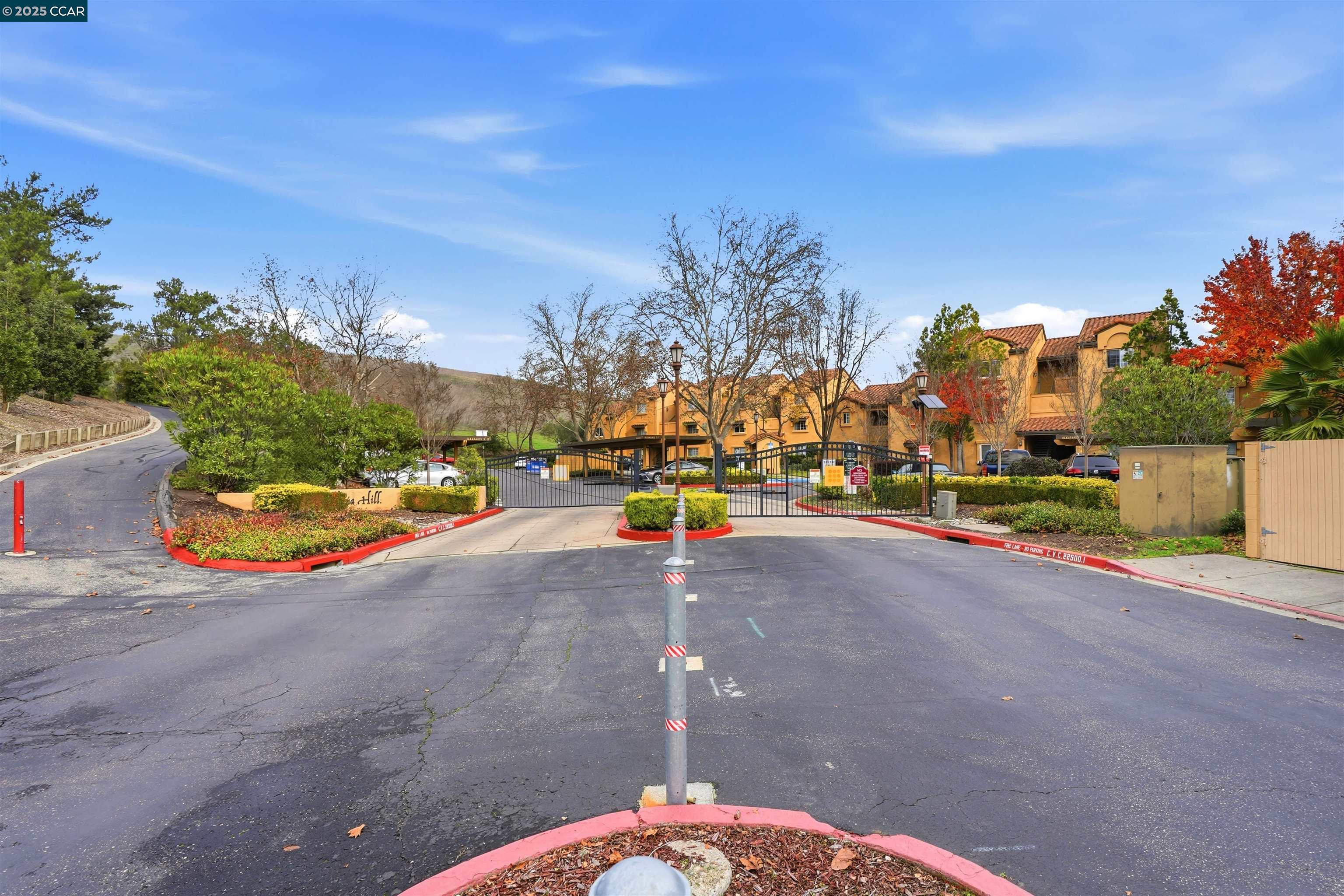 Detail Gallery Image 30 of 31 For 480 Bollinger Canyon Ln #273,  San Ramon,  CA 94582 - 1 Beds | 1 Baths