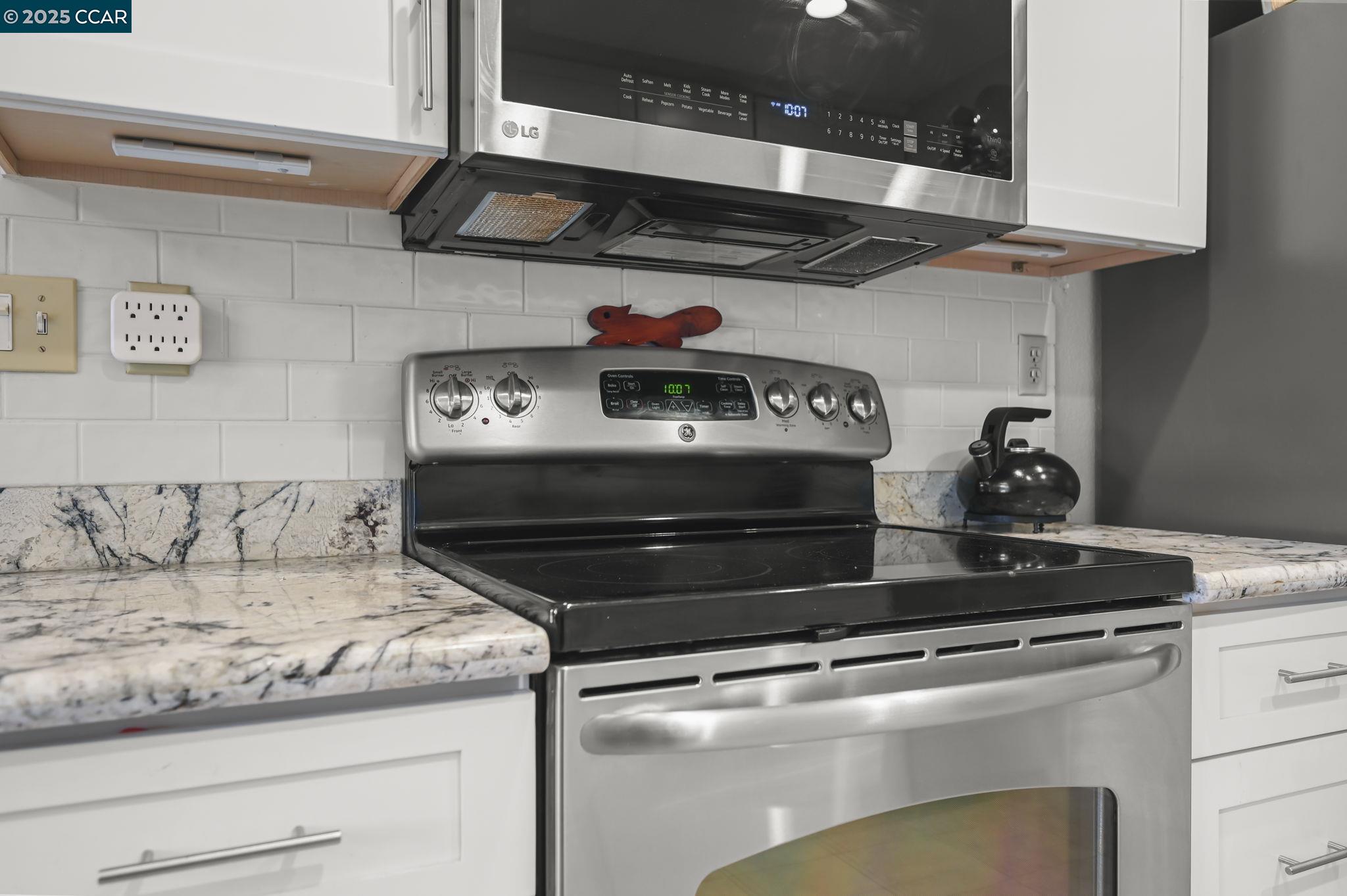 Photo #13: 41119696 Listing: Photo #13