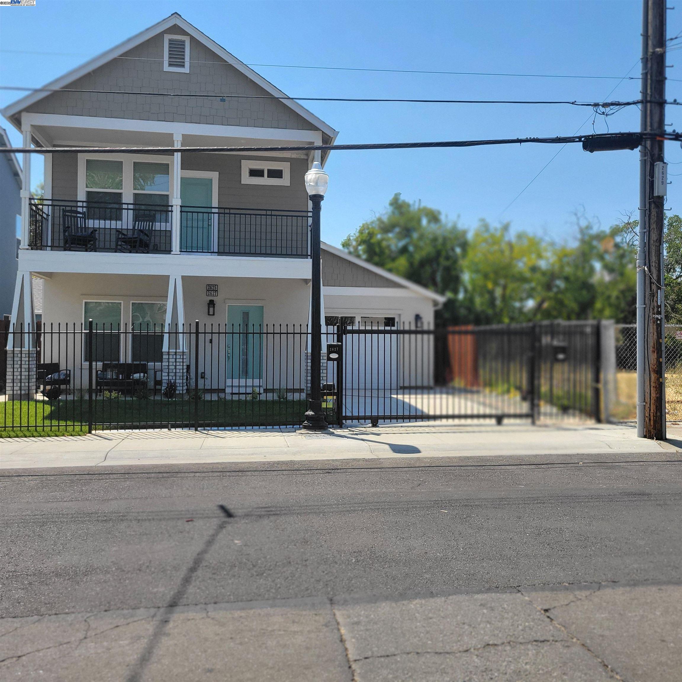 Front Image Thumbnail for BE41119710