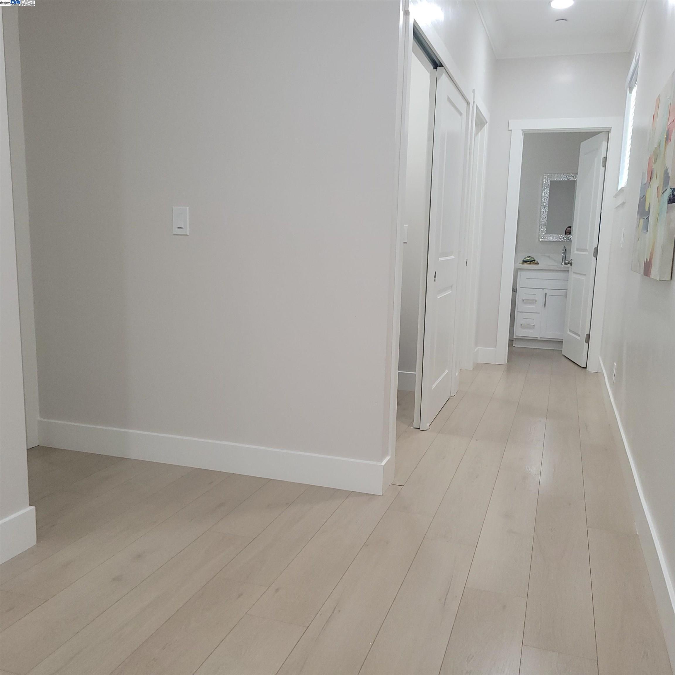 Detail Gallery Image 12 of 18 For 2627 Beaumont St, Sacramento,  CA 95815 - 5 Beds | 3/1 Baths