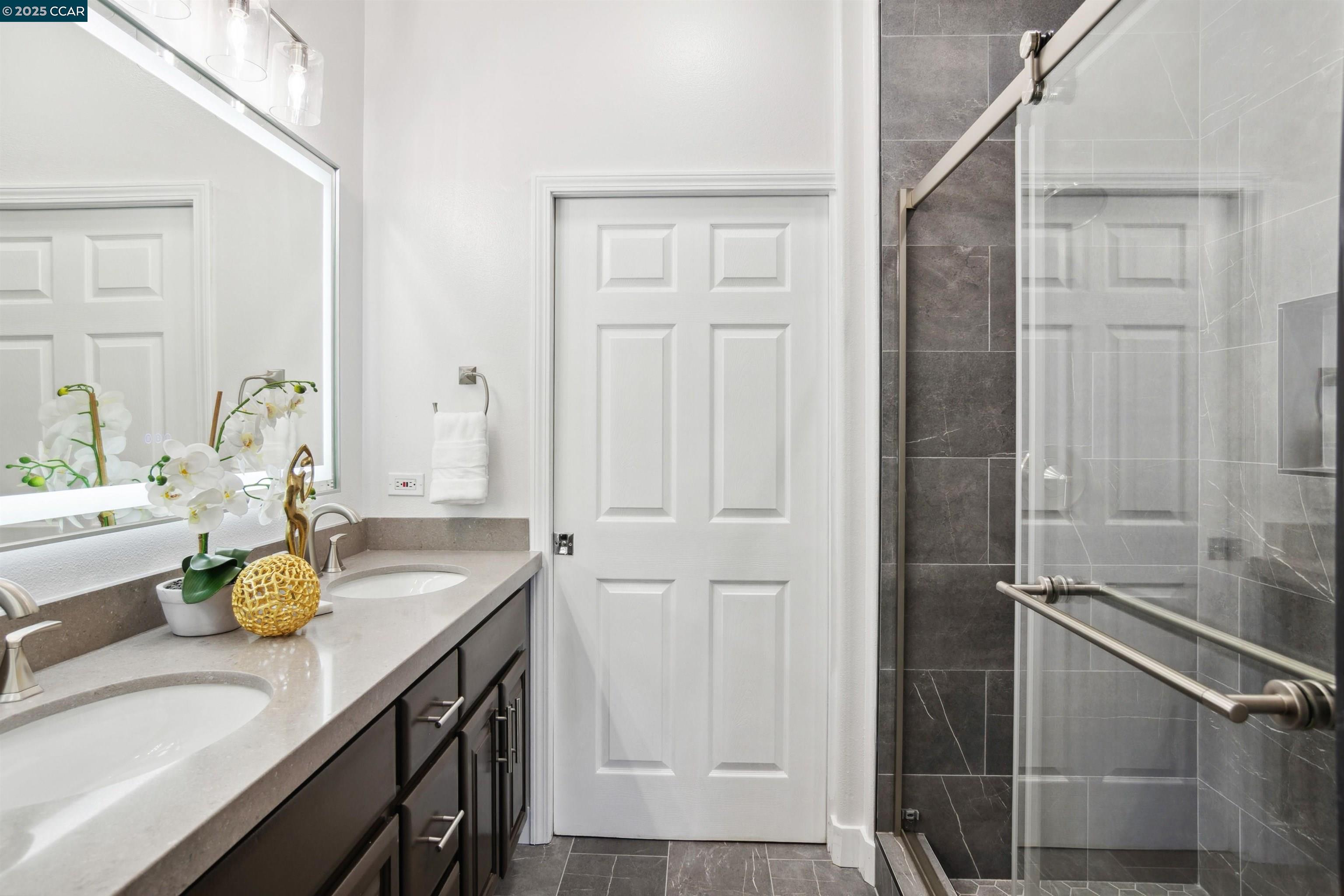 Photo #23: 41119715 Listing: Photo #23