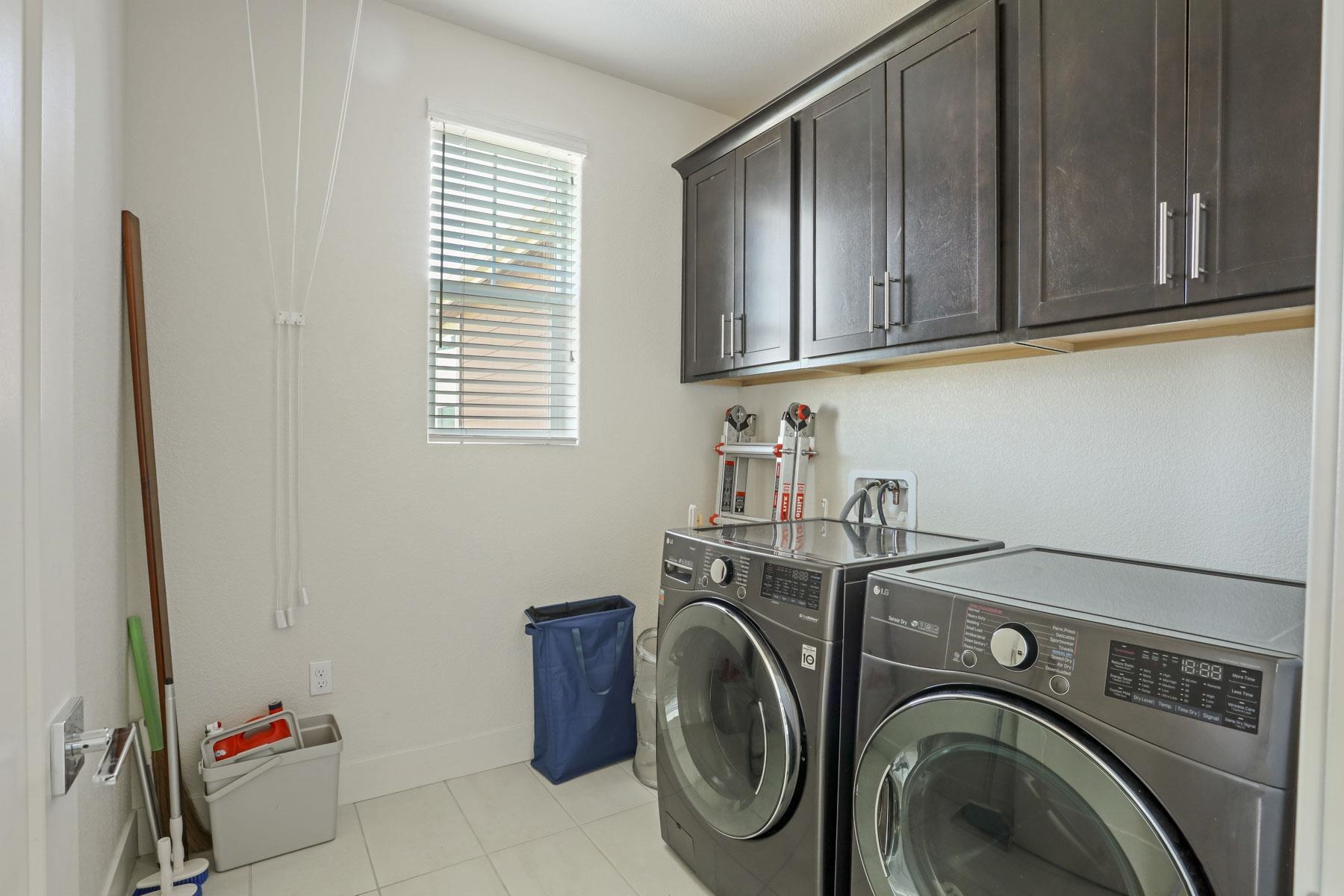 Detail Gallery Image 33 of 51 For 2605 Luna Ave, Tracy,  CA 95377 - 4 Beds | 3 Baths