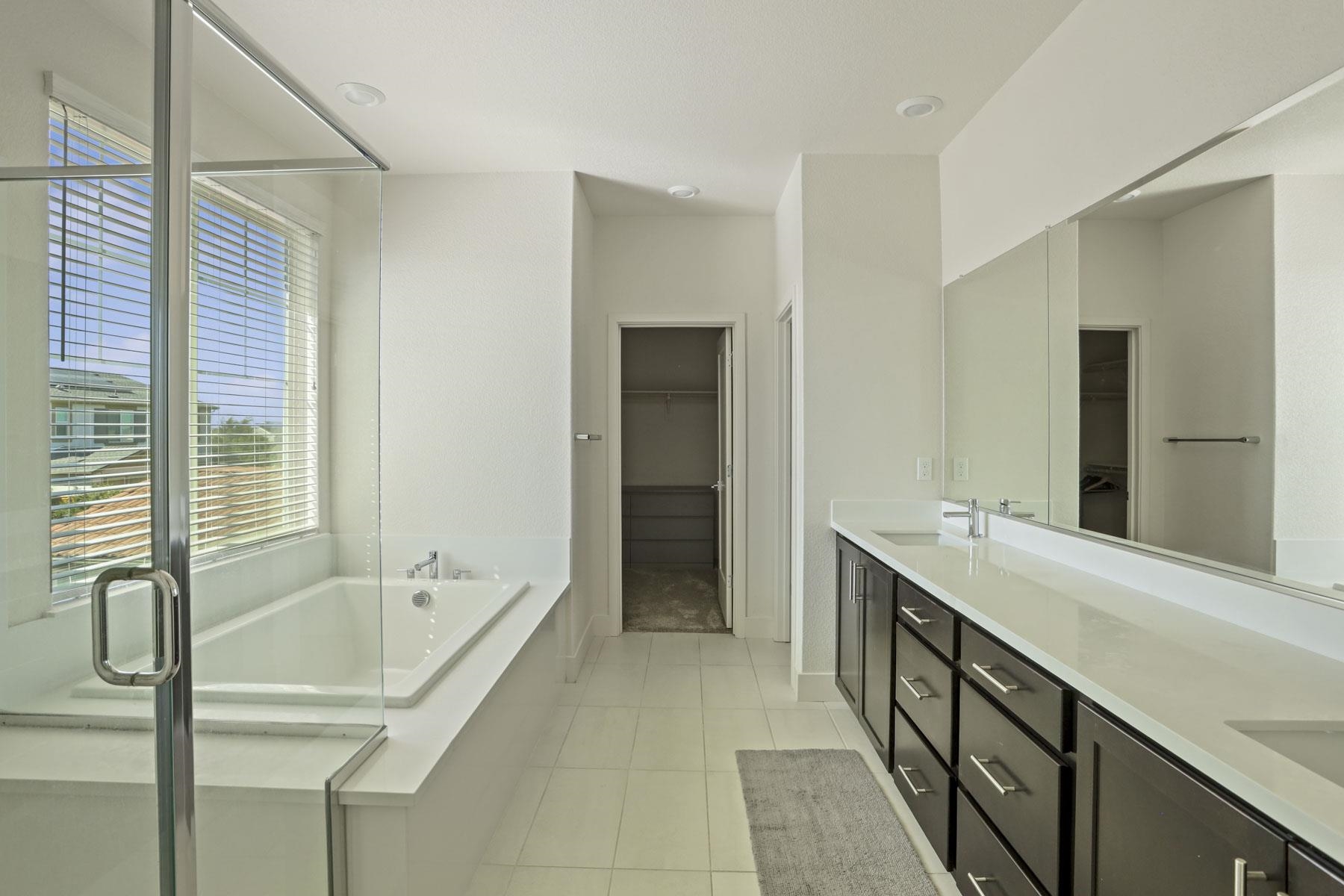 Detail Gallery Image 38 of 51 For 2605 Luna Ave, Tracy,  CA 95377 - 4 Beds | 3 Baths