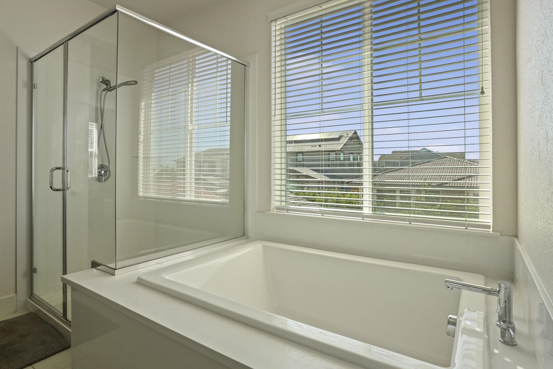 Detail Gallery Image 42 of 51 For 2605 Luna Ave, Tracy,  CA 95377 - 4 Beds | 3 Baths