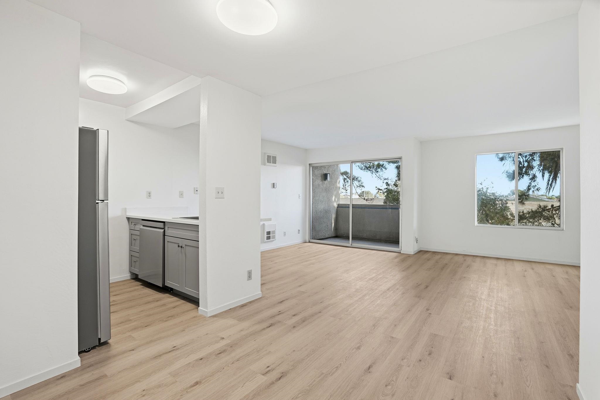 Detail Gallery Image 3 of 24 For 955 Shorepoint Ct #110,  Alameda,  CA 94501 - 0 Beds | 1 Baths