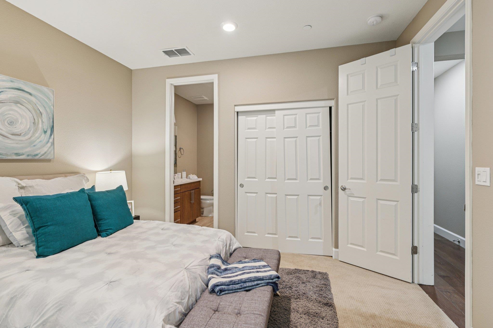 Photo #22: 41119762 Listing: Photo #22