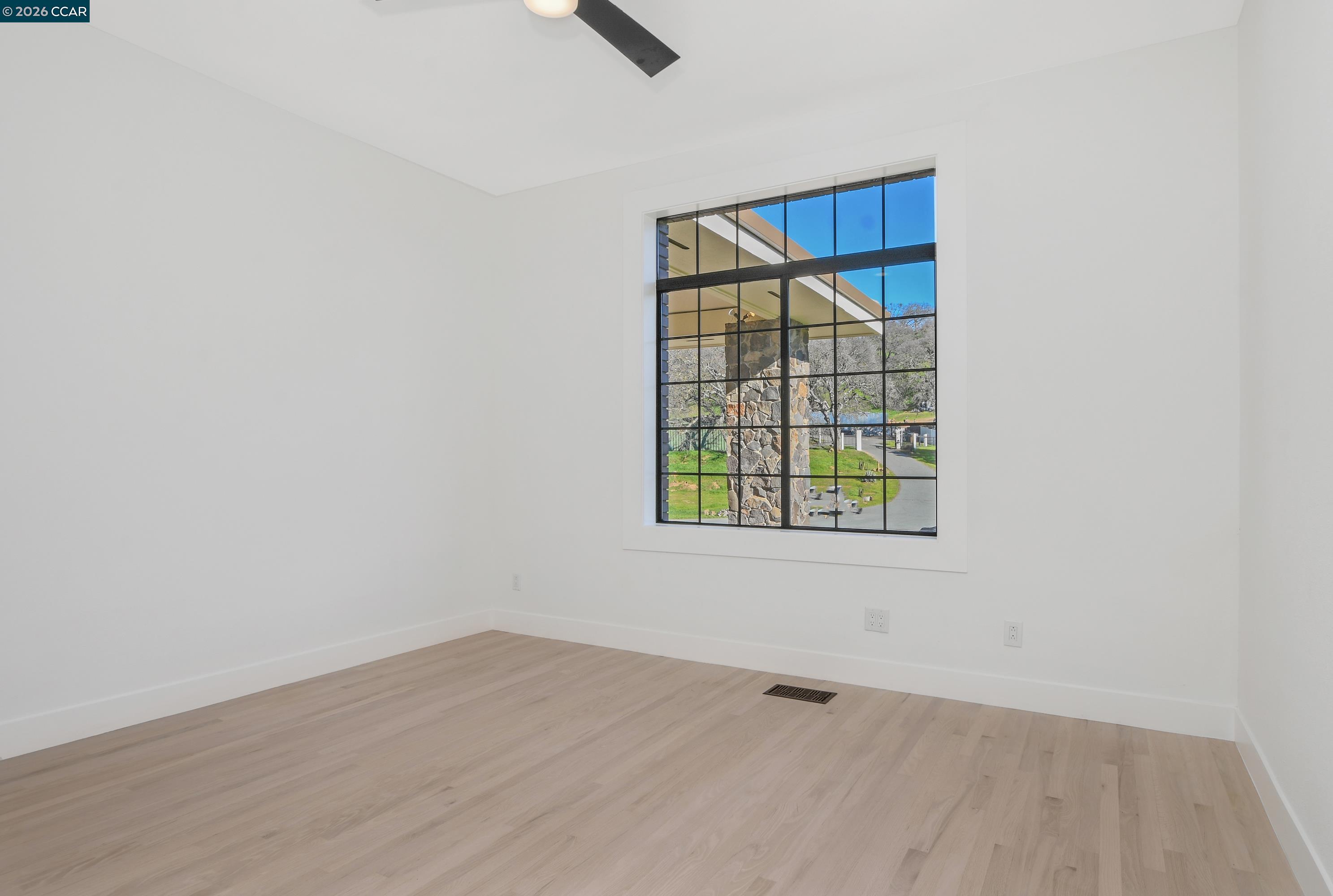 Detail Gallery Image 39 of 60 For 420 Leon Ct, Clayton,  CA 94517 - 4 Beds | 4/1 Baths