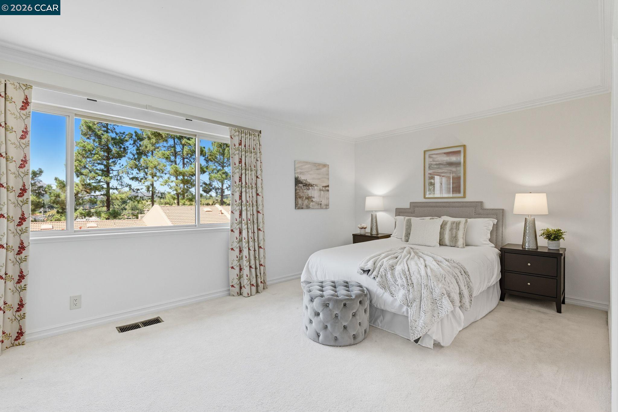 Detail Gallery Image 13 of 31 For 1585 Moraga Way, Moraga,  CA 94556 - 3 Beds | 2/1 Baths