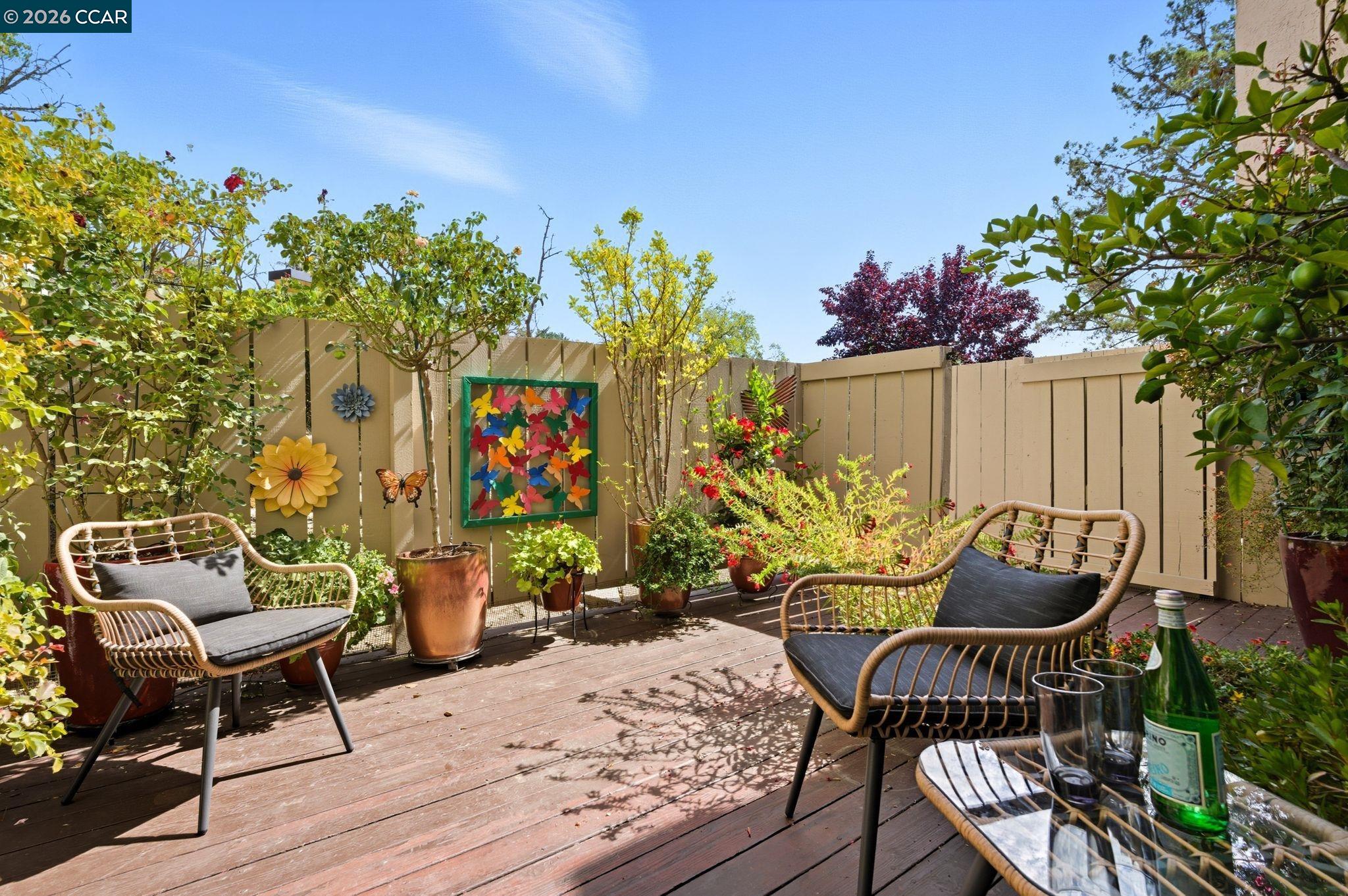 Detail Gallery Image 28 of 31 For 1585 Moraga Way, Moraga,  CA 94556 - 3 Beds | 2/1 Baths