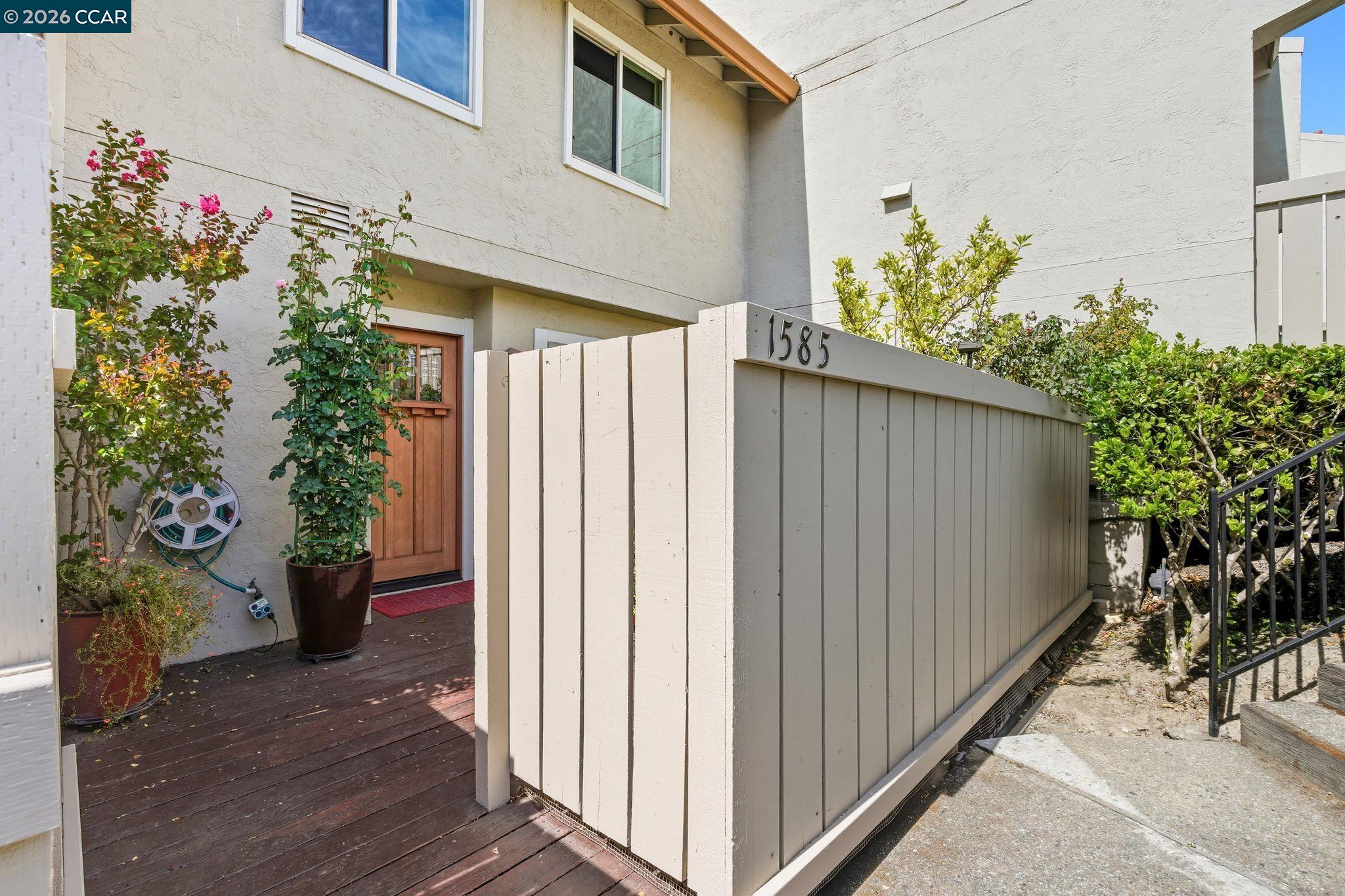 Detail Gallery Image 30 of 31 For 1585 Moraga Way, Moraga,  CA 94556 - 3 Beds | 2/1 Baths