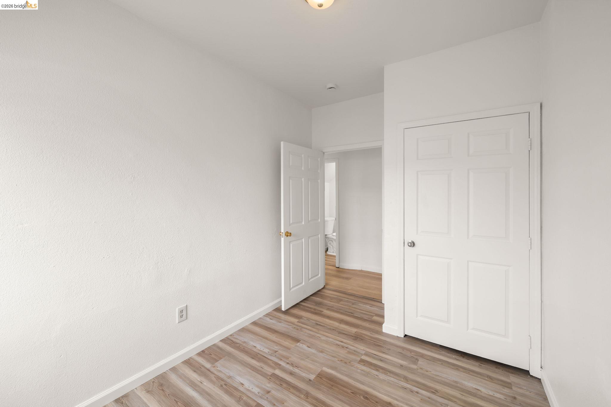 Detail Gallery Image 12 of 23 For 400 Bissell, Richmond,  CA 94801 - 4 Beds | 2 Baths