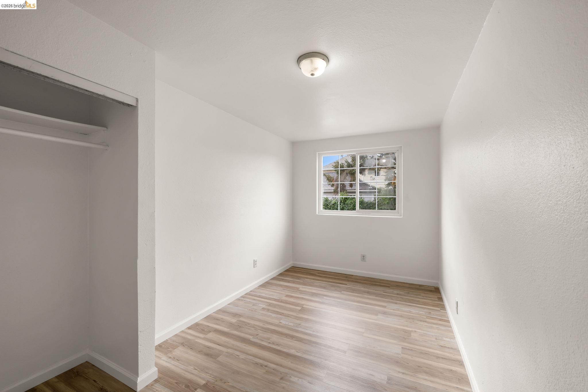 Detail Gallery Image 16 of 23 For 400 Bissell, Richmond,  CA 94801 - 4 Beds | 2 Baths